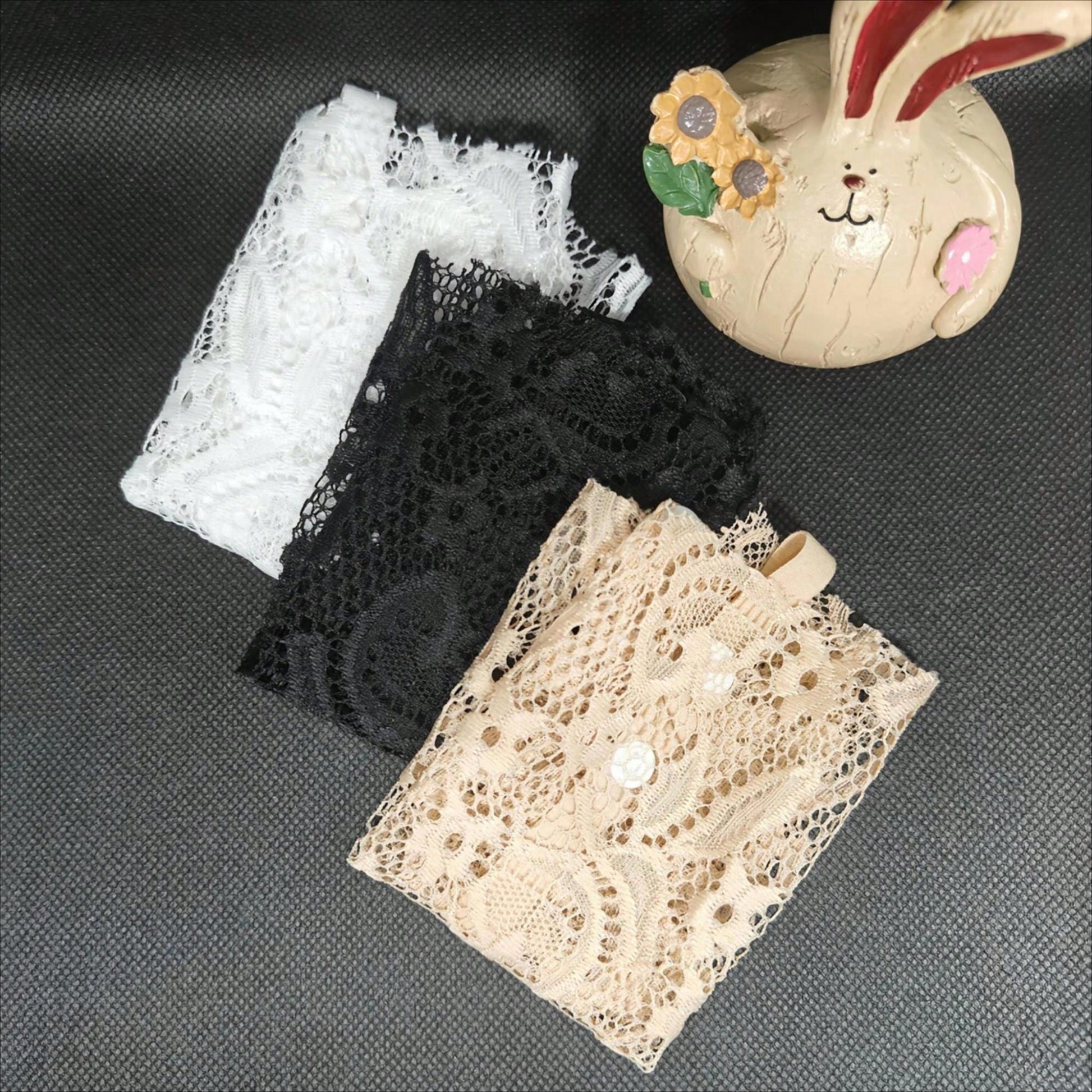 3pcs Elegant Floral Anti-Glare Bra Pads- Fashionable & Comfortable Padded Inserts, Lace Knit Lining, Suitable For Women, Back To School, Weddings, Etc.