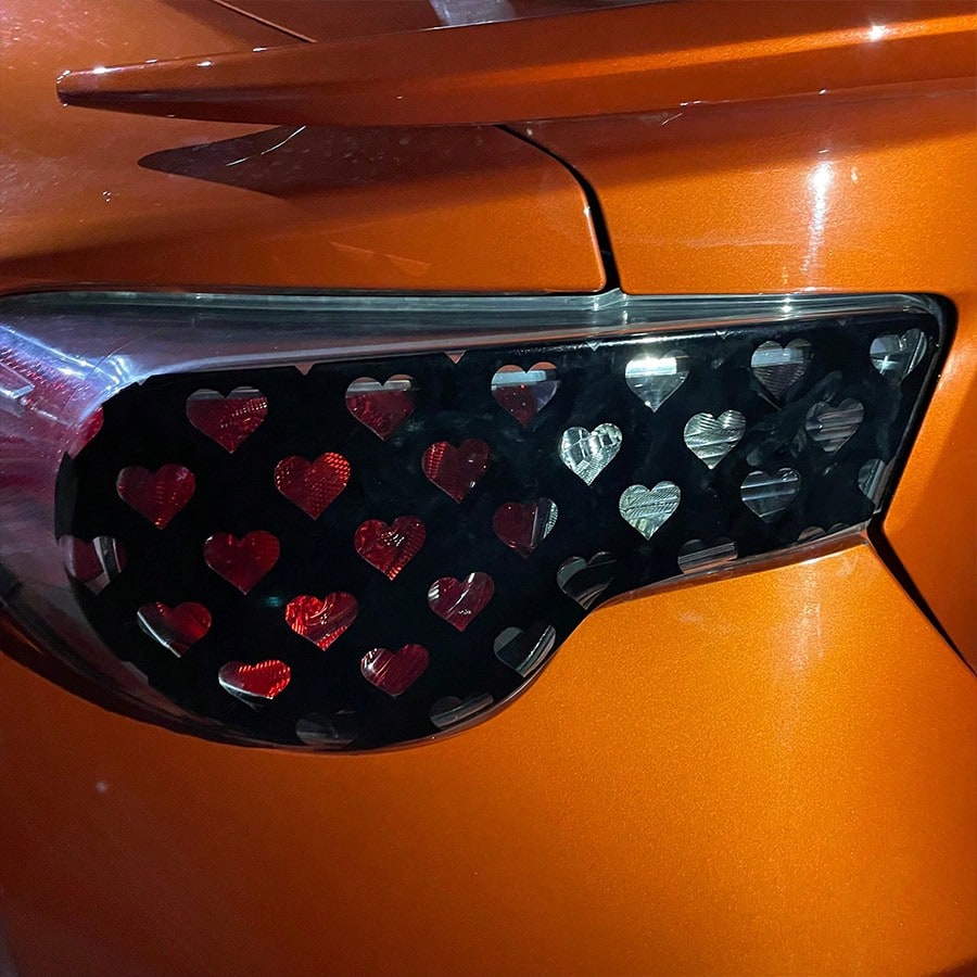 3pcs Heart-Shaped Brake Light Stickers, Cute Honeycomb Design Car Decals, Suitable For Couples, Universal DIY Car Accessories
