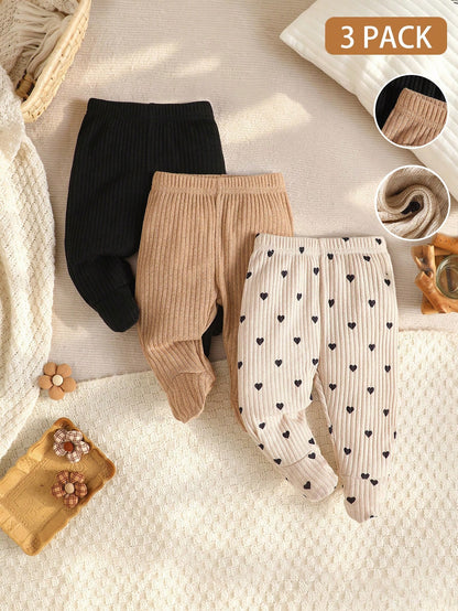 3pcs Newborn Baby Girl New Autumn/Winter 3-Piece Pants Set, Available In Black, Brown, Apricot With Heart Pattern, Soft And Comfortable Fabric, Cute Casual Style, Suitable For 0-9 Months Baby Da