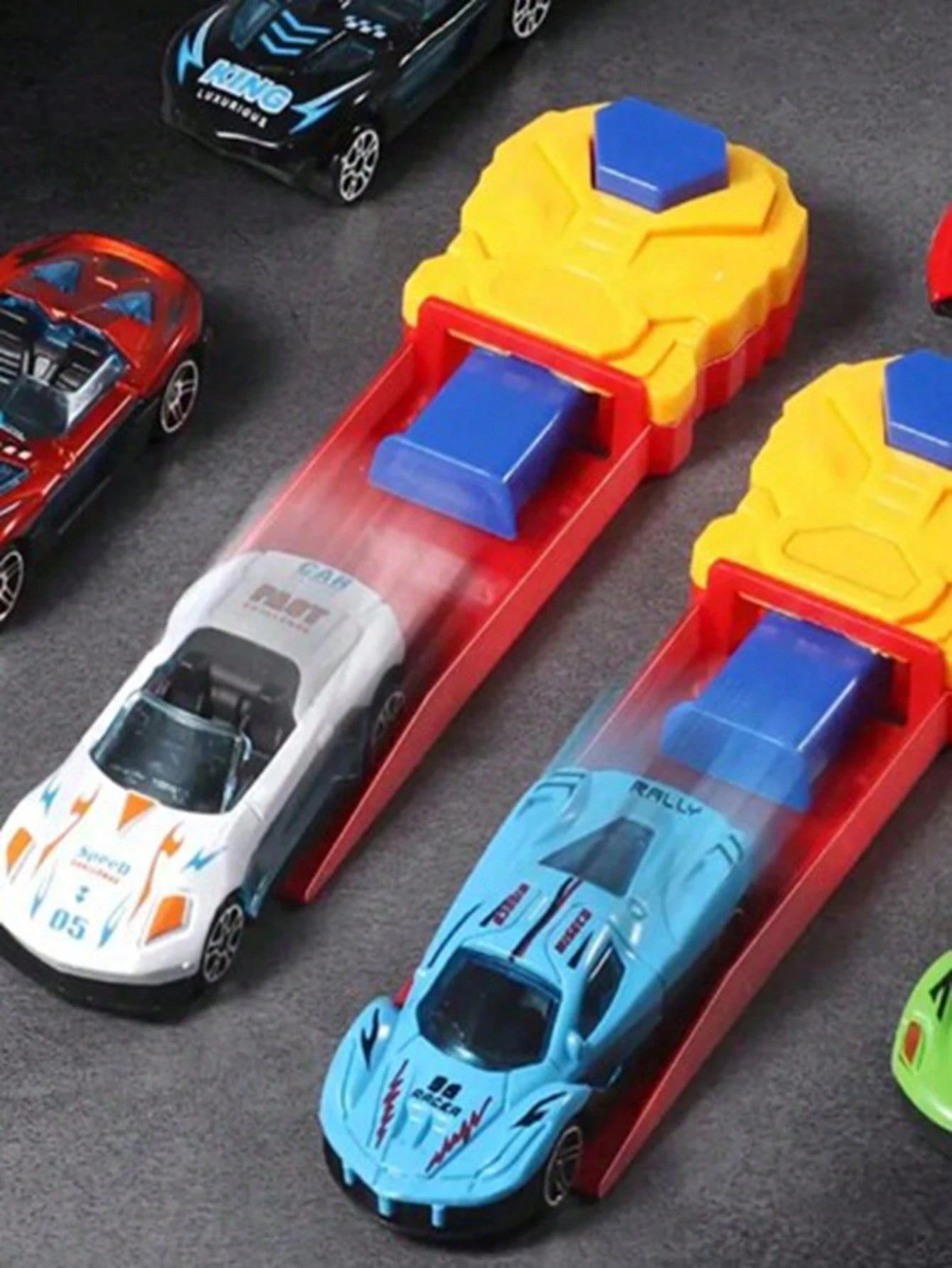 3Pcs Random Mini Diecast Cars Set With Track Launcher- Alloy Sports Car Toys For Boys, Pocket Racing Vehicles Gift