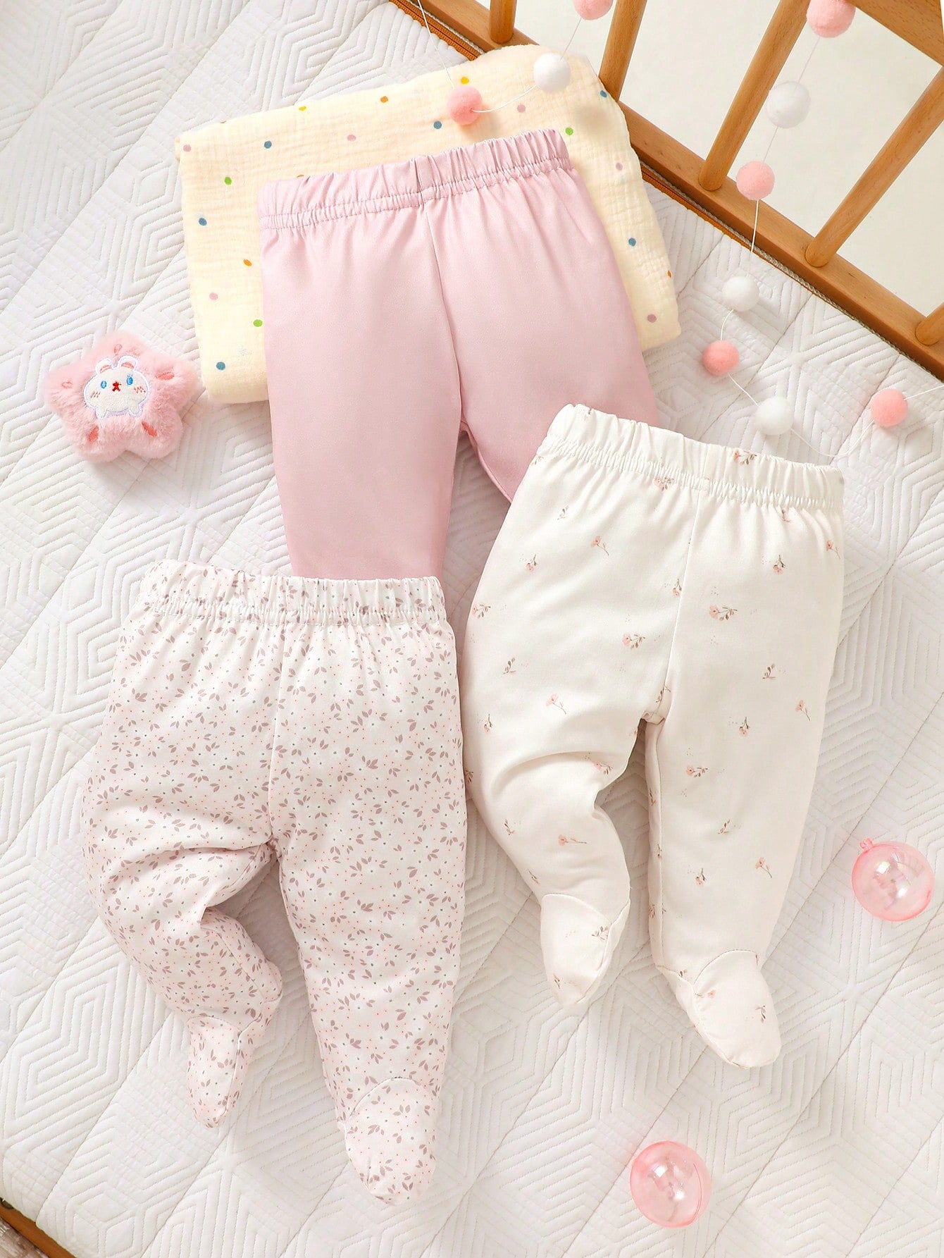 3pcs/Set Newborn Baby Girl Cute Footie Pants Solid Color Floral Mini Print Spring/Autumn Infant Leg Warmers Bottoms Multi Pack Footed Trousers Clothes