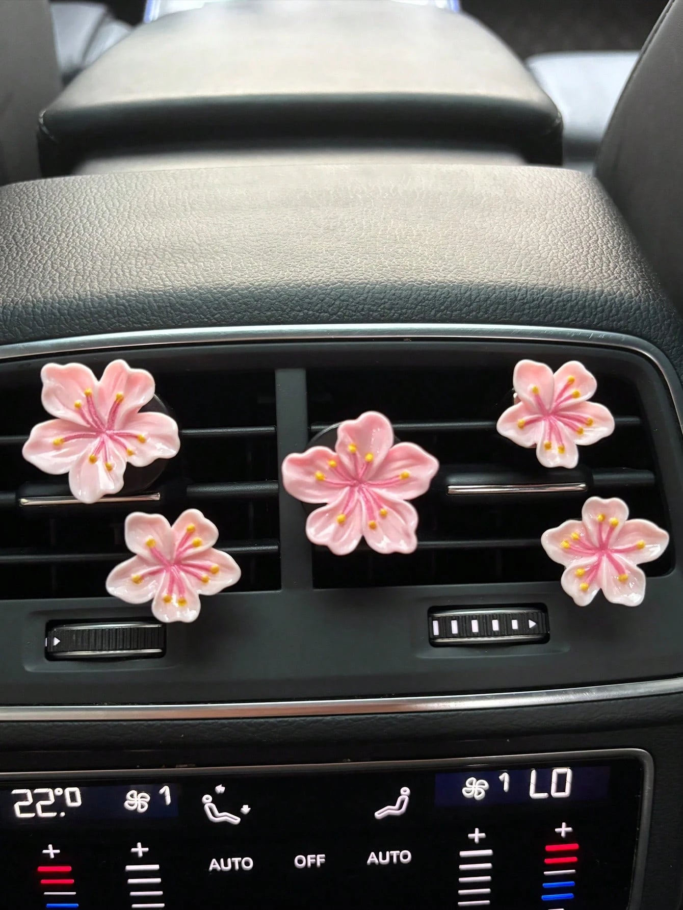 4pcs Cherry Blossom Car Air Vent Decor, Car Flower Air Vent Clip, Car Accessories, Interior Decoration