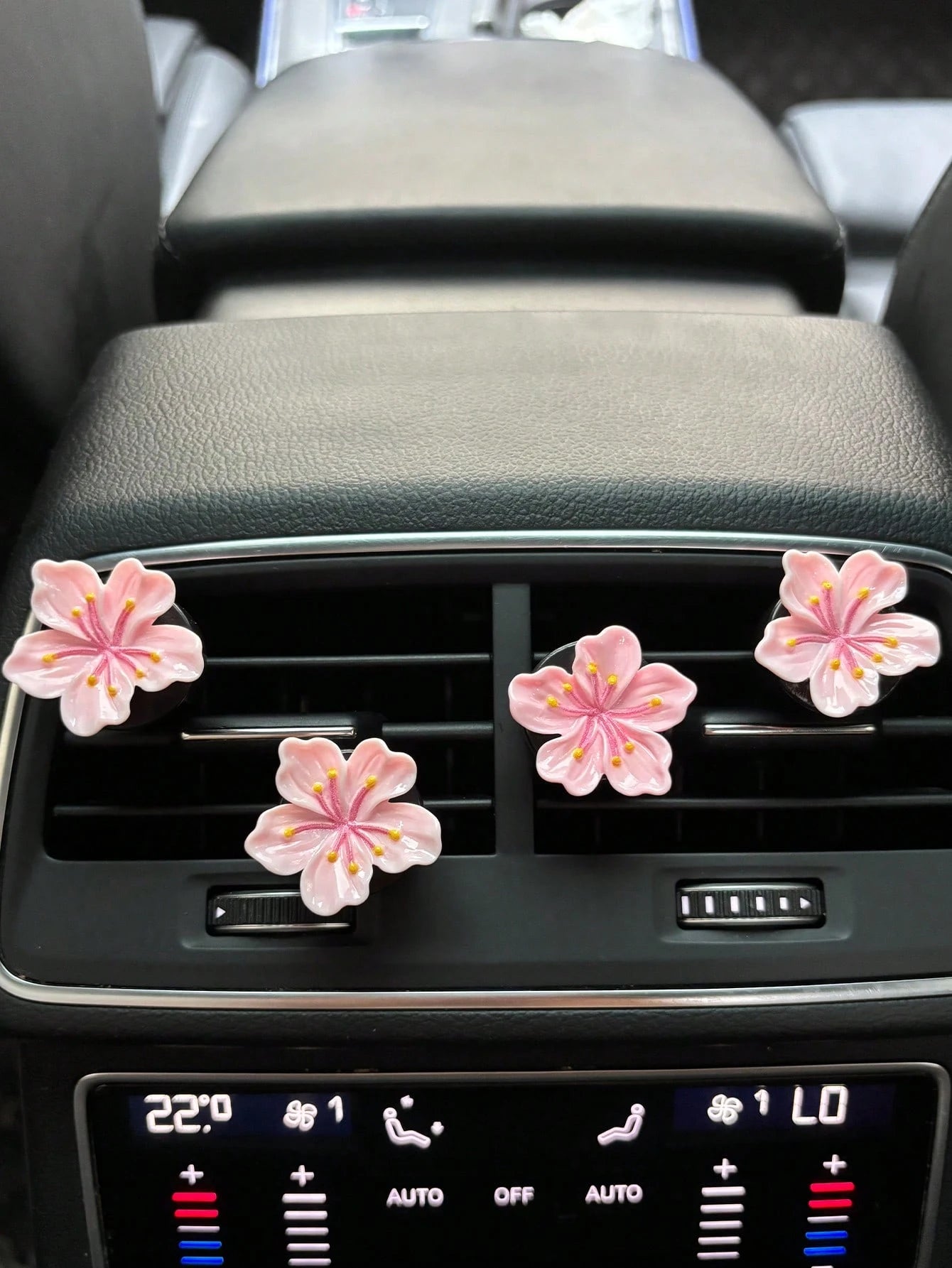 4pcs Cherry Blossom Car Air Vent Decor, Car Flower Air Vent Clip, Car Accessories, Interior Decoration