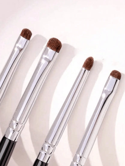 4pcs Makeup Brush Set, Including Eyeshadow, Highlighter, Nose Contour, Eyebrow- Soft & Skin-Friendly Makeup Tools, Portable Travel Cosmetic Kit,Eyebrow Brush,Eyeshadow Brush,Spoolie,Spoolie Brush,Giv