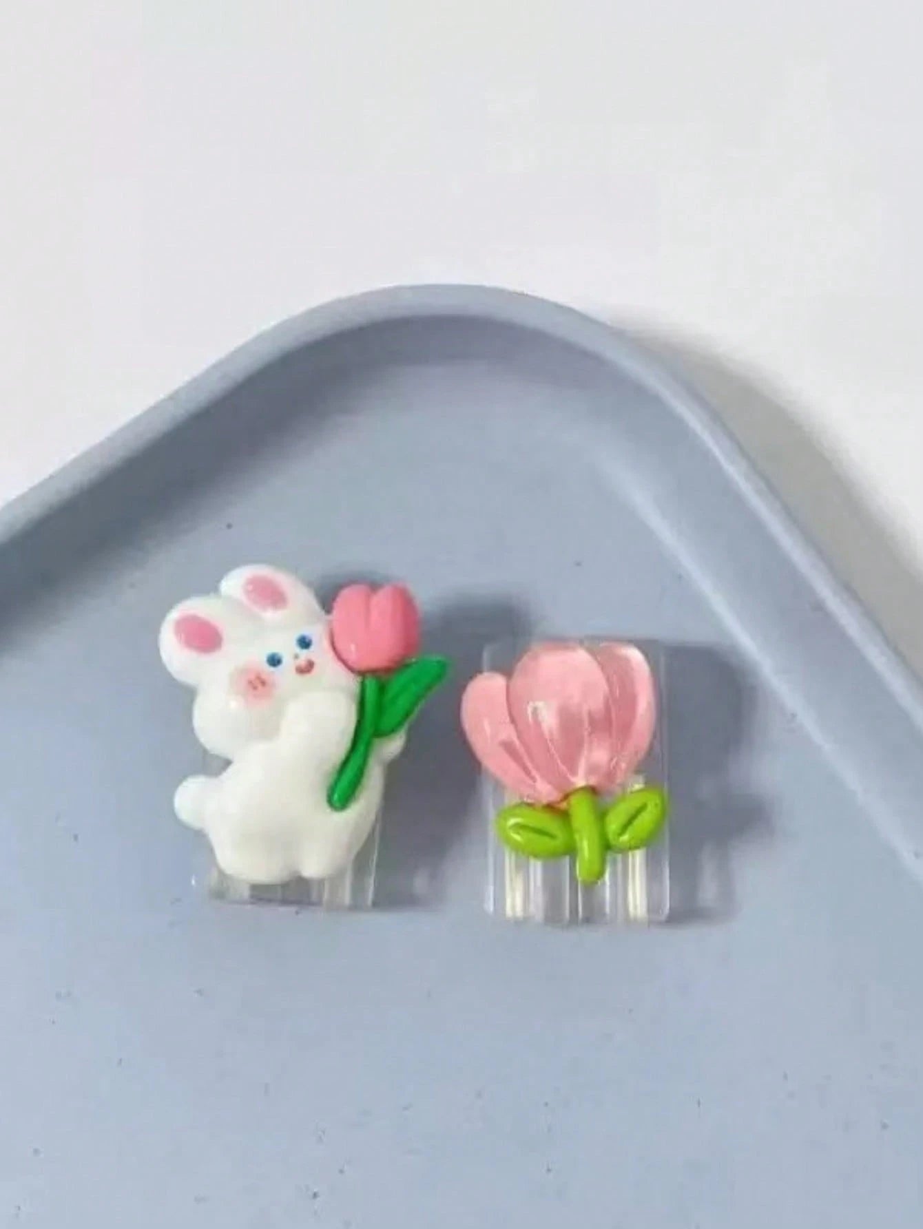 4pcs Rabbit & Flower Patterned Cable Protector Case Compatible With Apple Charging Cable, Anti-Breaking Charger Accessories, Phone Accessories
