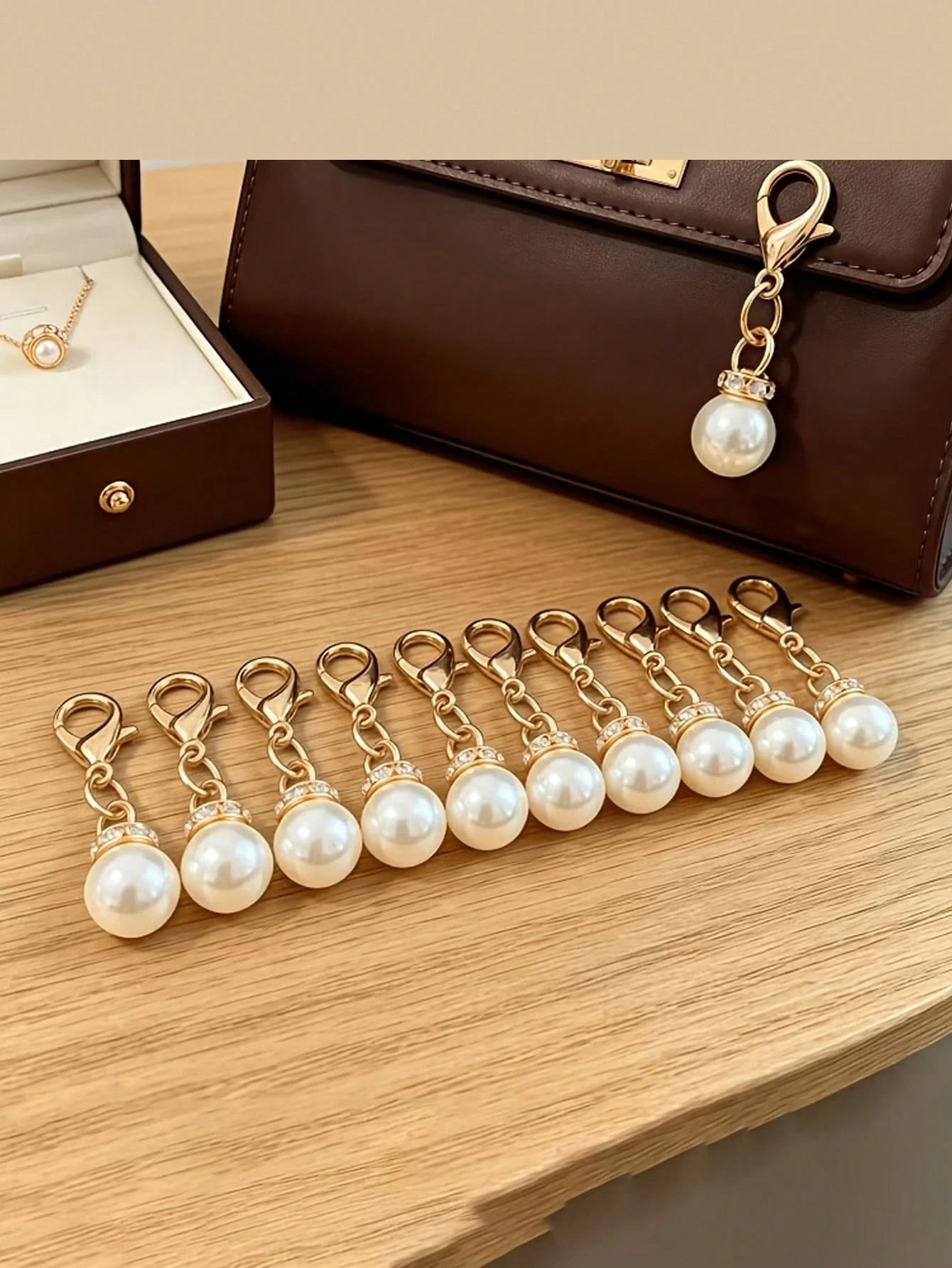 5/10/15/20PCS Luxury Versatile Faux Pearl Shoe Buckle Bag Accessories Keychain, Lobster Clasp With Rhinestone Pendant, Fashion Bag And Shoe Charm Decor, Best Gift For Family And Friends