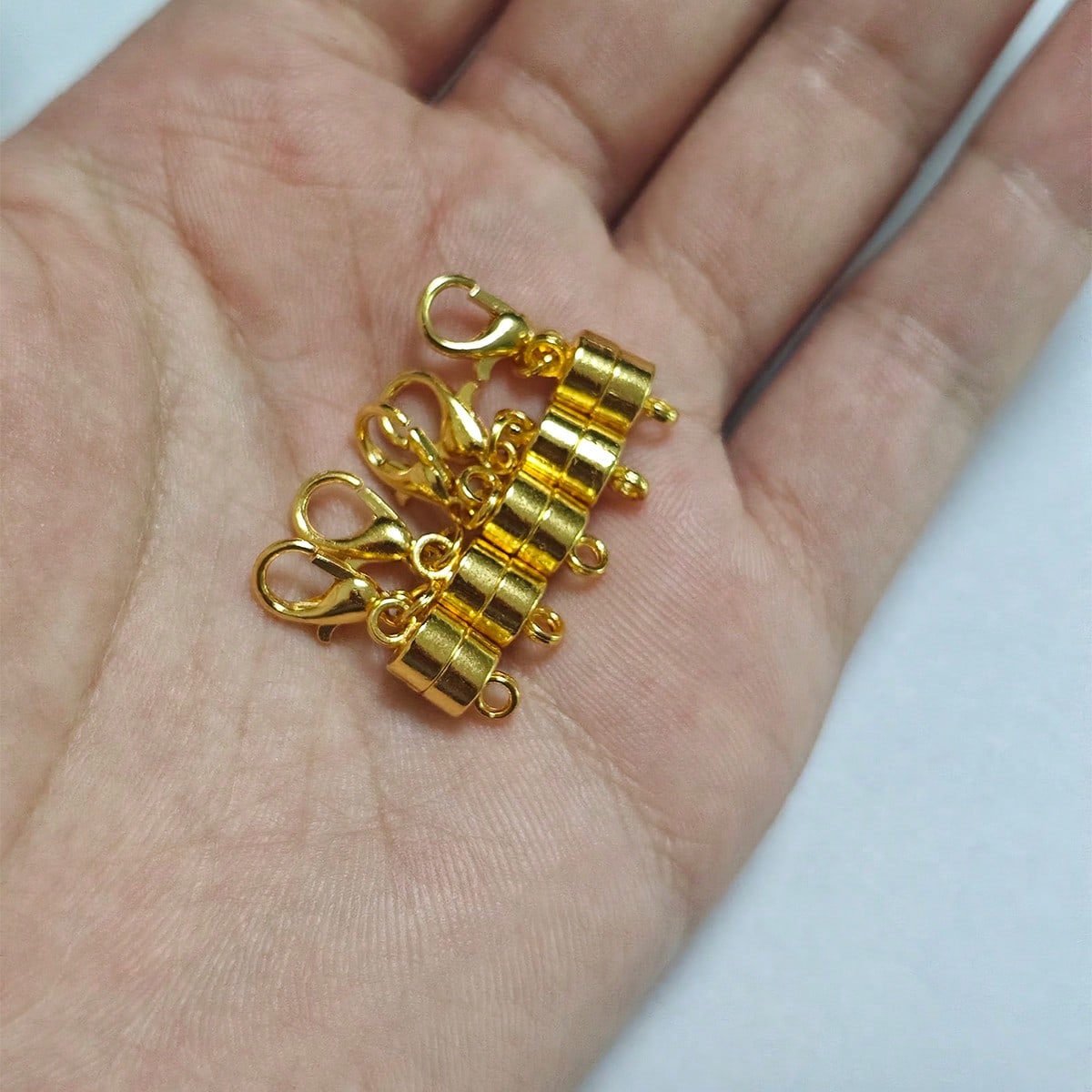 6/12pcs Magnetic Necklace Clasp With Lobster Claw, 14K Gold And Silver Color Magnetic Jewelry Clasps For Necklace Extender Bracelet Clasp Ring (Mini Size)