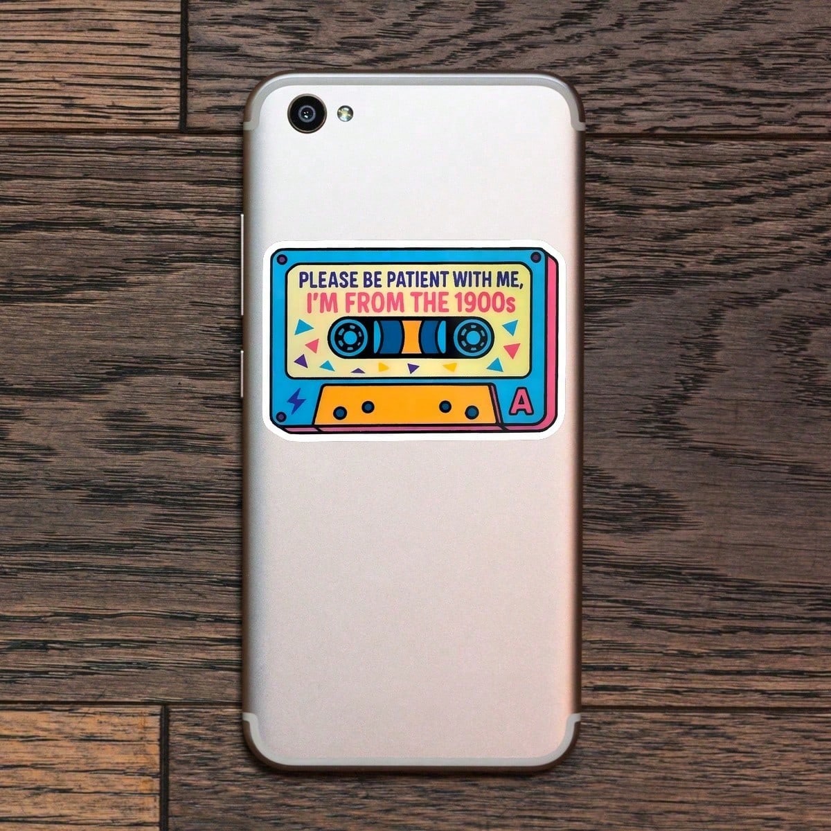 90s Retro Cassette Tape Sticker, "Please Be Patient With Me, I'm From The 1900s" Vintage Nostalgic Quote Sticker, Suitable For Water Bottles, Laptops, Notebooks, Waterproof Vinyl Nostalgic Decorative
