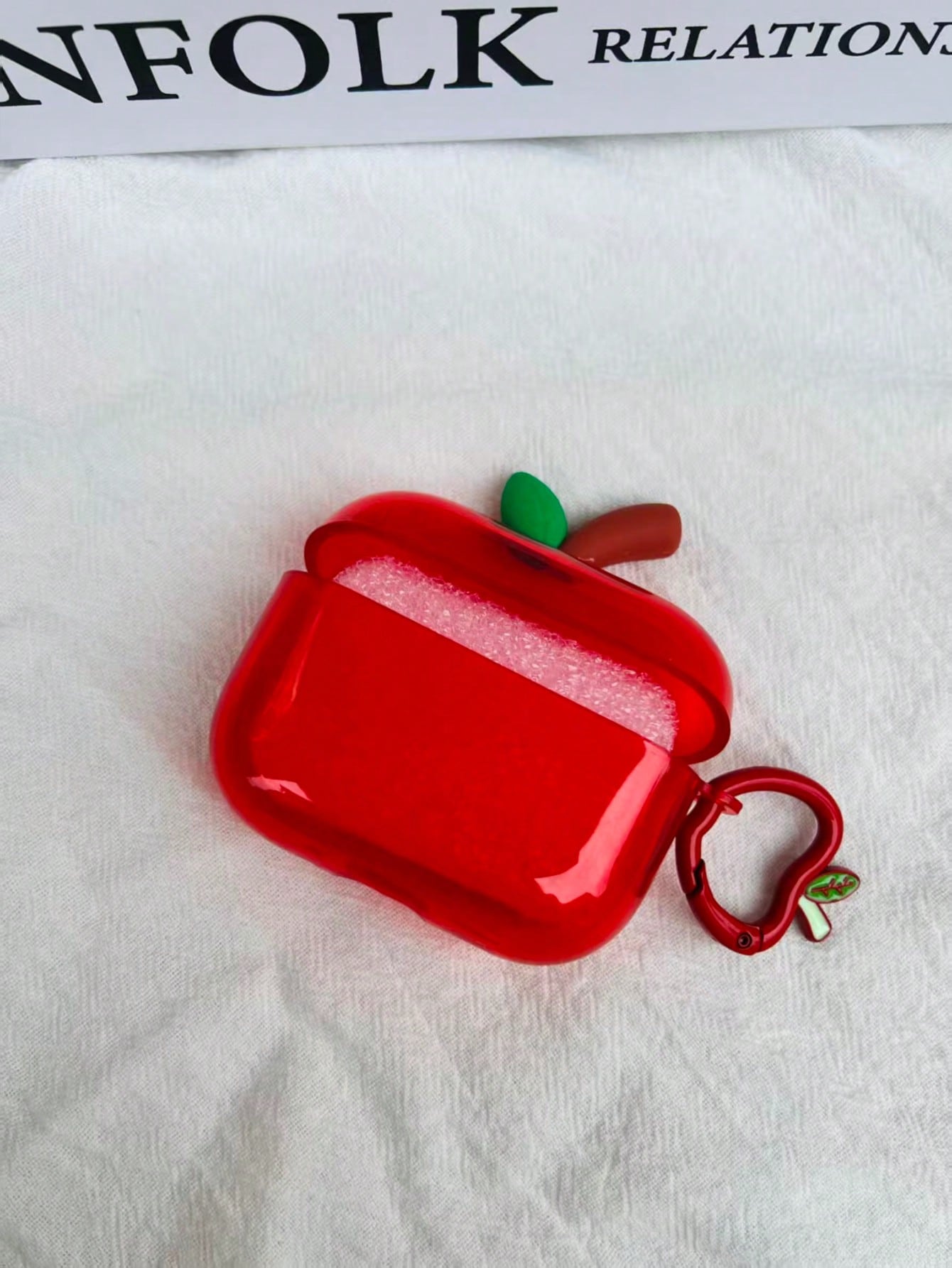 Apple Graphic Semi-Transparent Cute 3D Apple Protective Case Suitable For AirPods Pro 3/Pro 2/3rd Gen Bluetooth Earphones, 2nd Gen Apple 4 Earphone Case