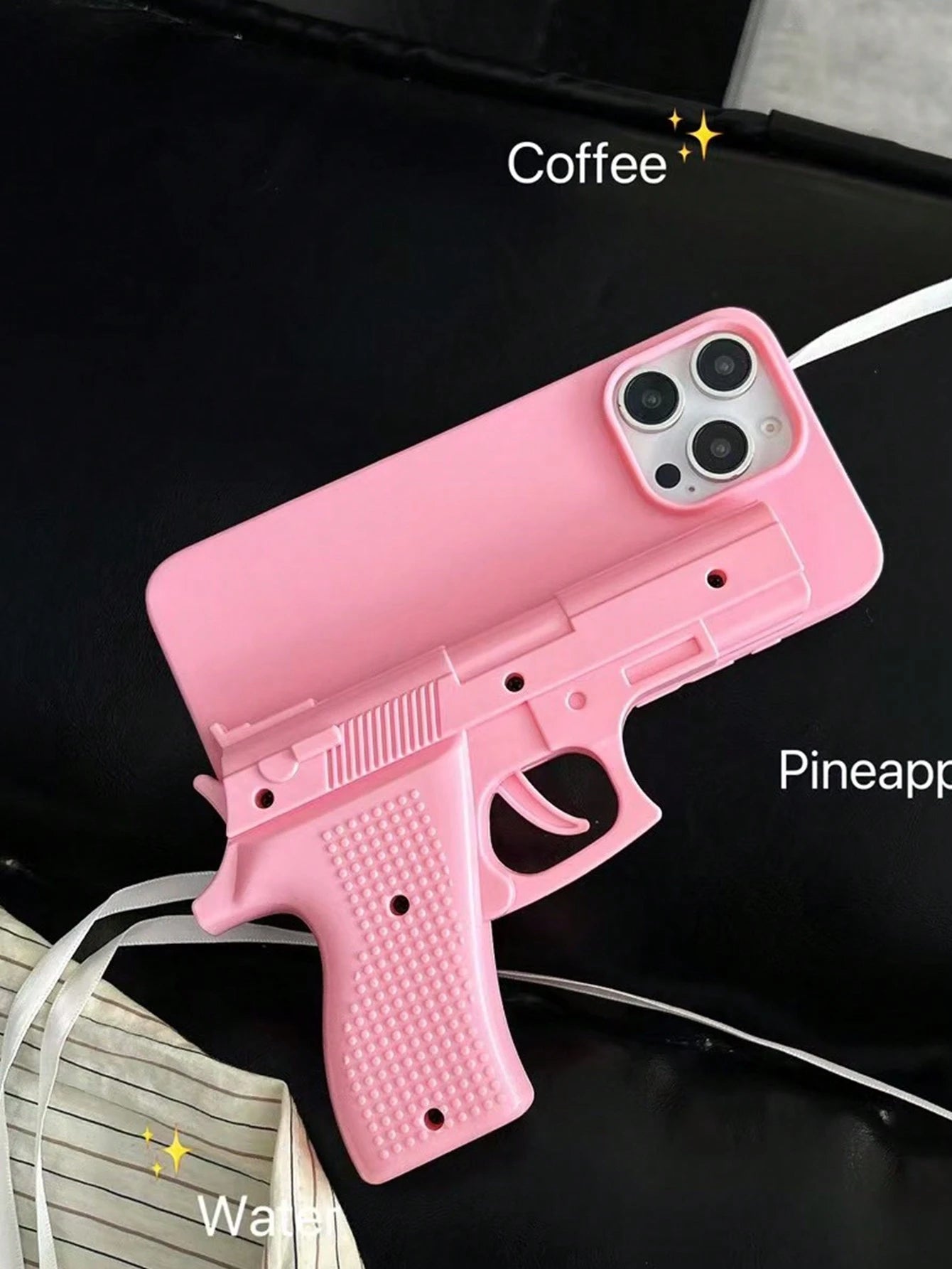Asymmetrical Shaped Cute Pink Novelty Cases Unique Shaped Pink Ugly Cute Funny Toy Gun Protective Case Compatible With Apple 16, 17/17 Pro/17 Pro Max, 15, 14, 13, 12, 11 Pro Max Creative Niche Design