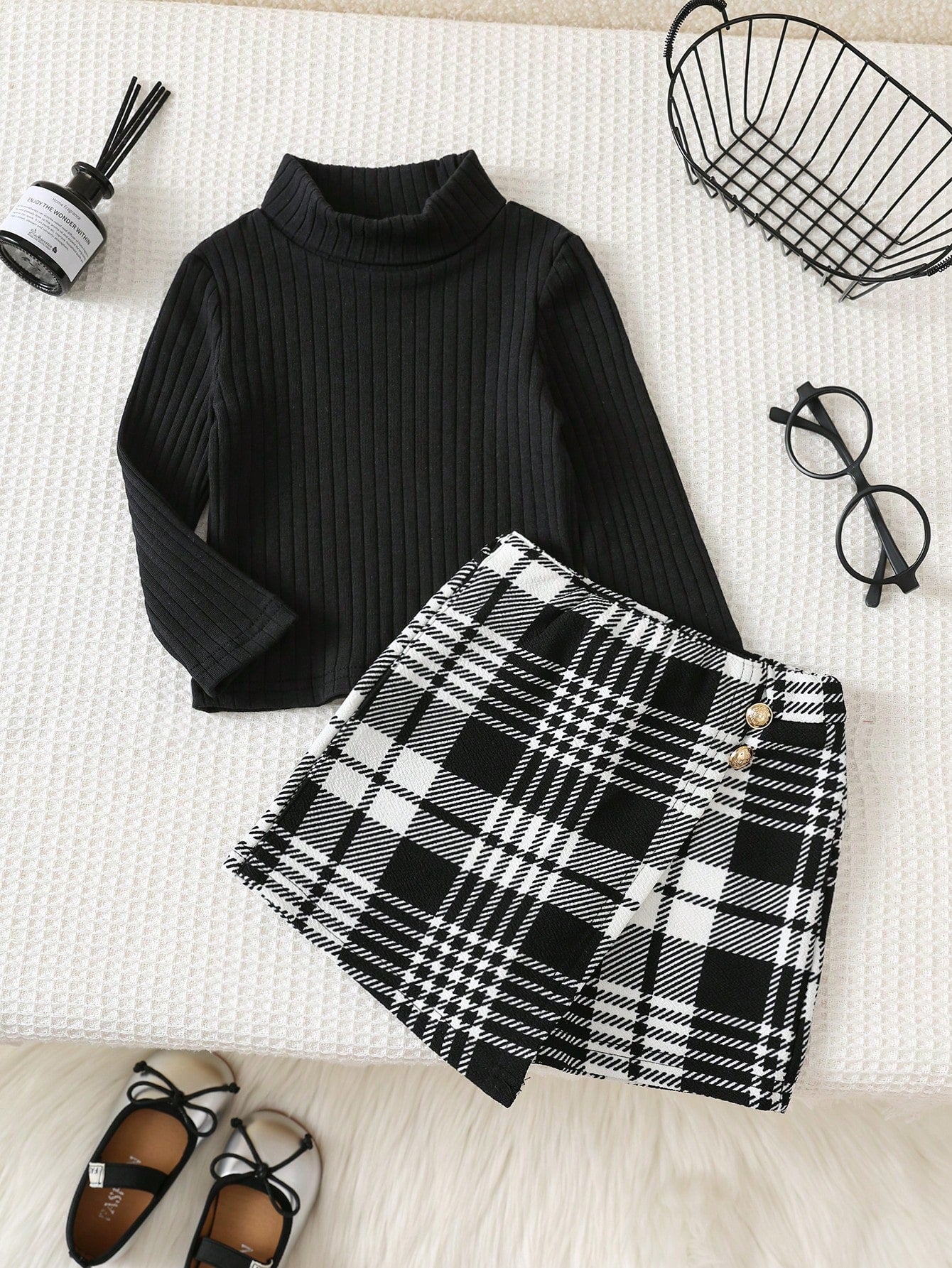 Baby Girl Cute & Elegant Knitted Black Long Sleeve T-Shirt And Plaid Elastic Waist Skort Set, Autumn/Winter
