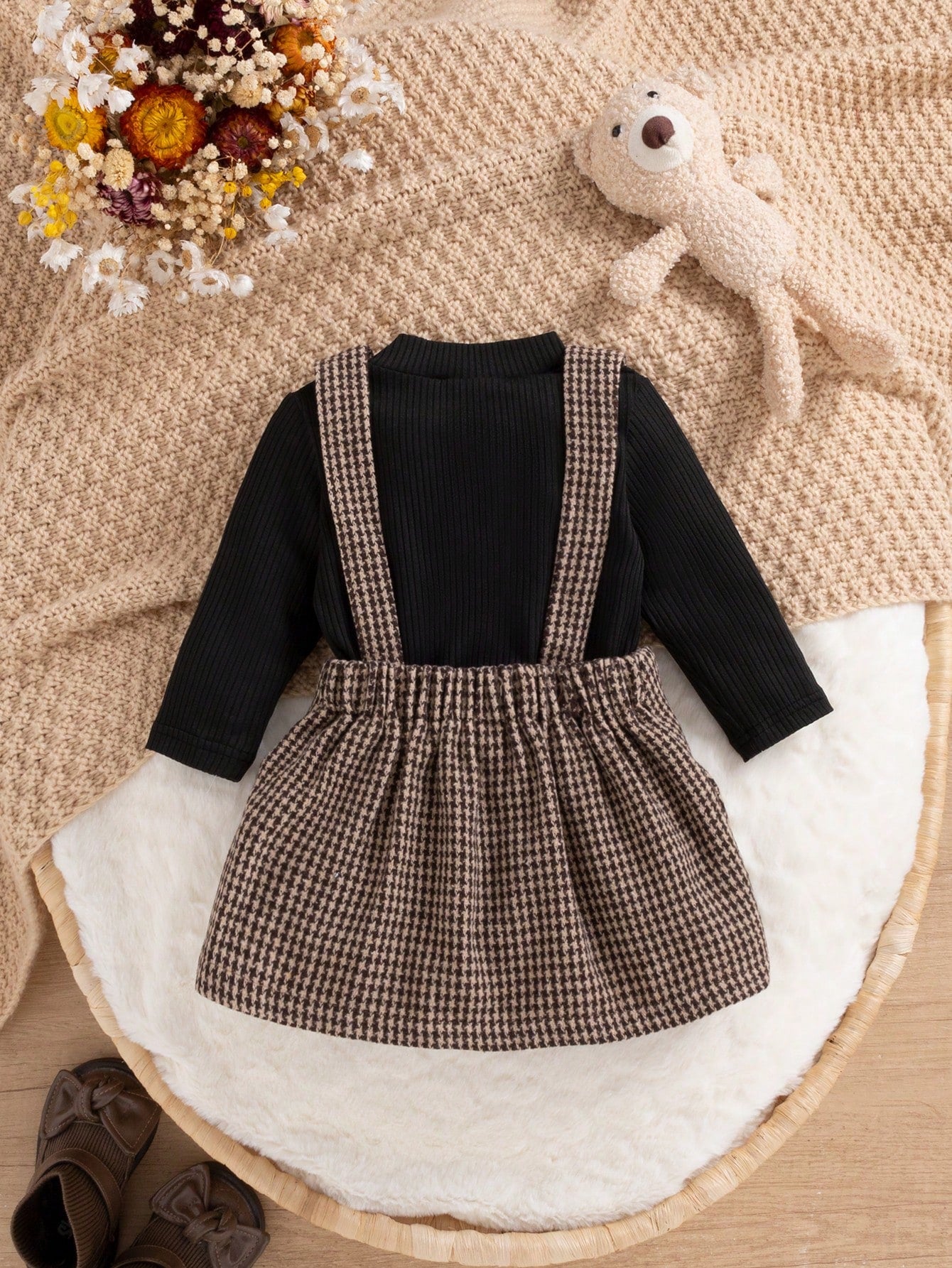 Baby Girl Puff Sleeve Bodysuit & Houndstooth Print Suspender Skirt