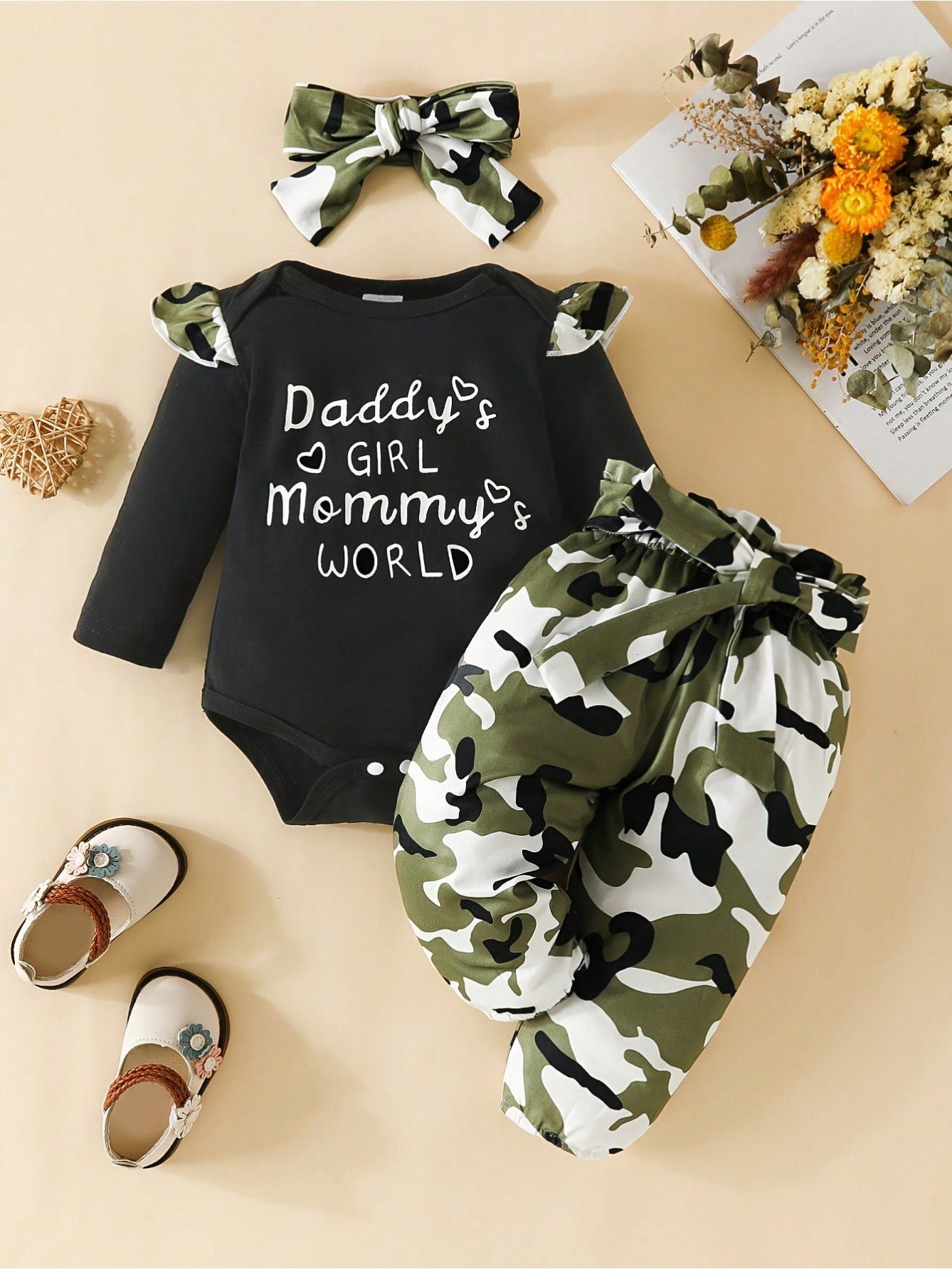 Baby Girls Outfits Letter Print Short Sleeve Romper + Floral Print Trousers With Headscarf Cute Baby Clothing Set 3PCS Daddy's Girl And Mommy's World