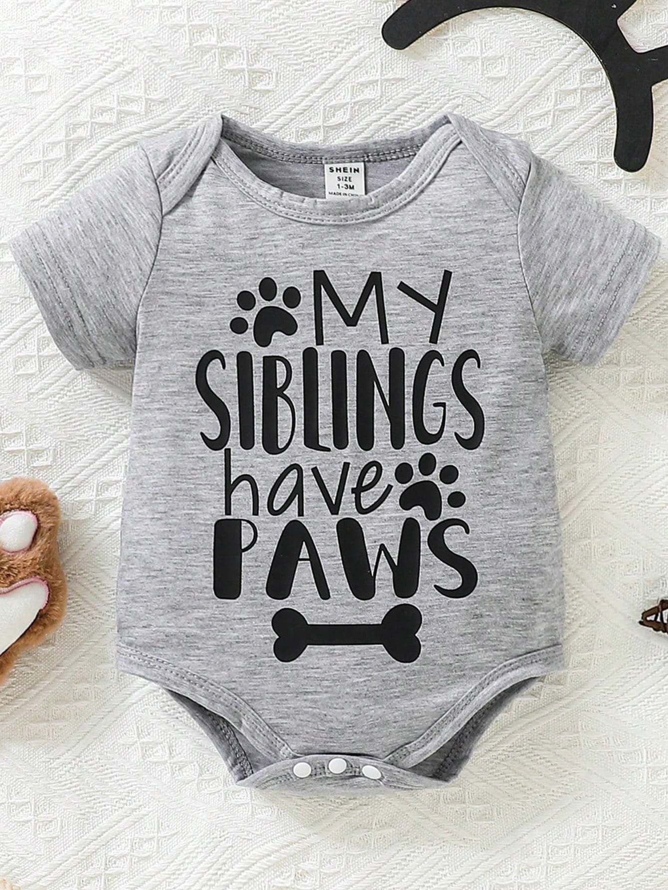 Baby Infants Grey Short Sleeve Bodysuit Soft Comfortable Knitwear Letter Print Crew Neck Romper Summer Casual Everyday Wear Family Matching Outfit