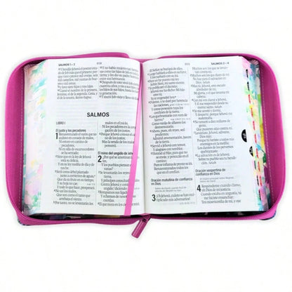 Biblia Con Cierre Para Mujer Portatil Letra Grande 12 Puntos RV1960, Imit Piel Fucsia Flores Acuarela Con Indice Y Canto Floral