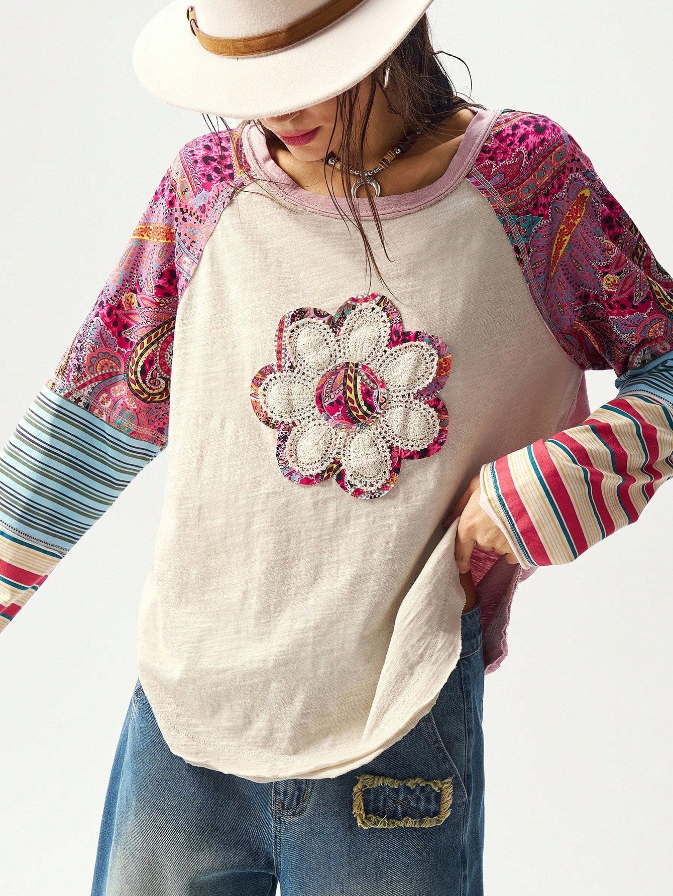 Bohemela Plus Size Women Floral Applique Round Neck Raglan Sleeve Casual Loose T-Shirt Fall