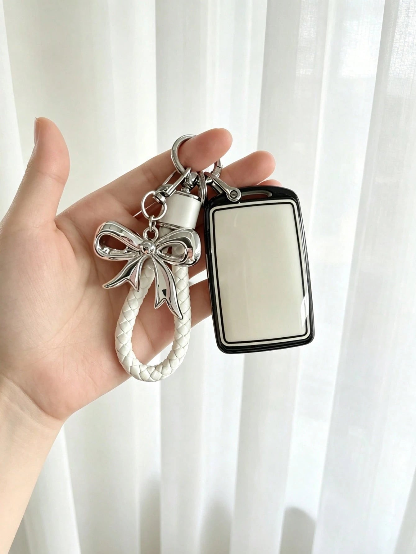 Bowknot Keychain + Key Pouch Set Suitable For Car Key Cover CX-30 CX-50 Axela 3 Atenza 6 Ruiyi 7 CX-9 Soft Protective Case