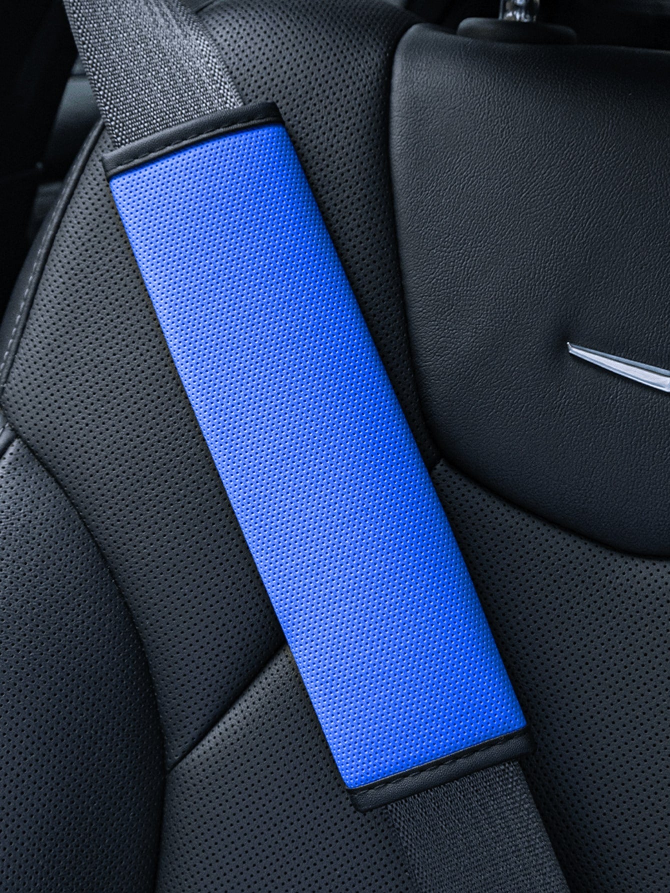Breathable Perforated Synthetic Leather Car Seat Belt Cover Universal Seat Belt Protection Cover