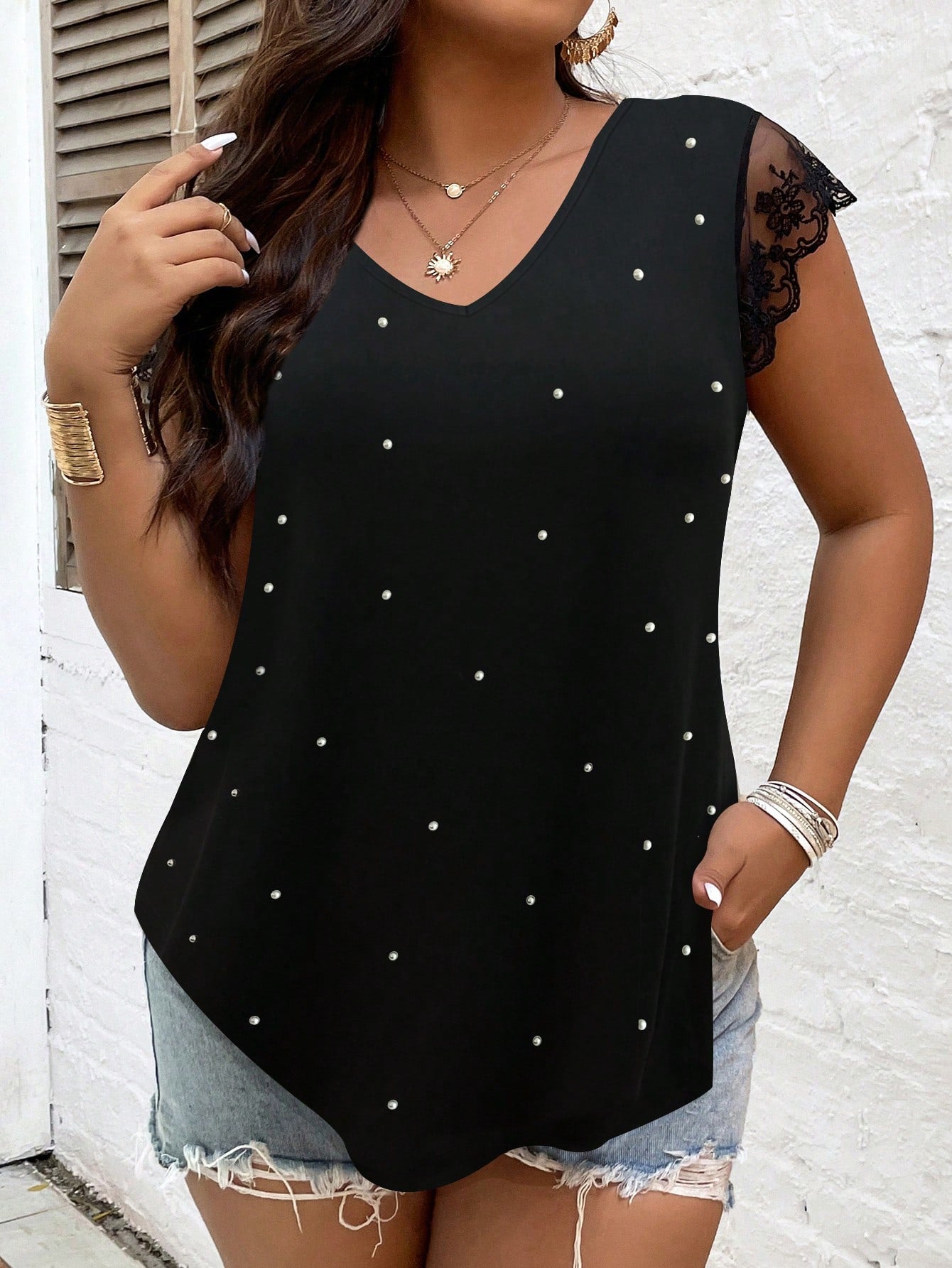 Breezaya Plus Pearls Beaded Contrast Lace Curved Hem Tee