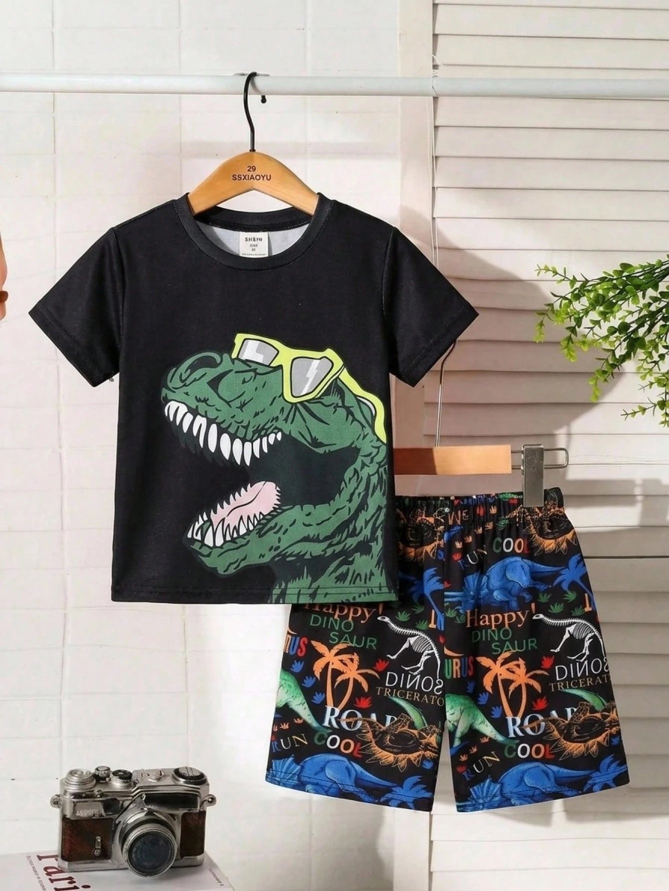 Bubblio Young Boys Glow-In-The-Dark Dinosaur Print Pajama Set,2pcs Summer Knitted Short Sleeve Shorts Snug Fit Soft & Breathable Night Clothes,Easter Gift