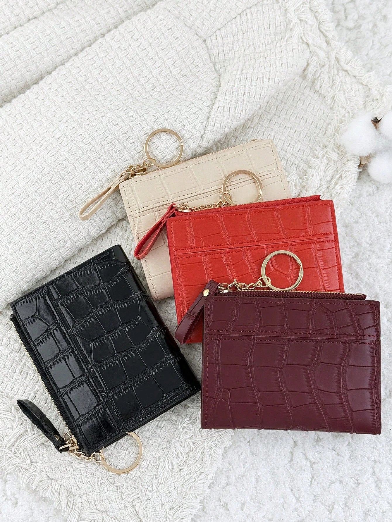 Chain Keychain, Burgundy Letter Decor Folding Small Wallet, Women's Lightweight Minimalist Bifold Coin Purse Card Holder, Cute Fashion Birthday Christmas Anniversary Gift For Ladies, Business, Birthda