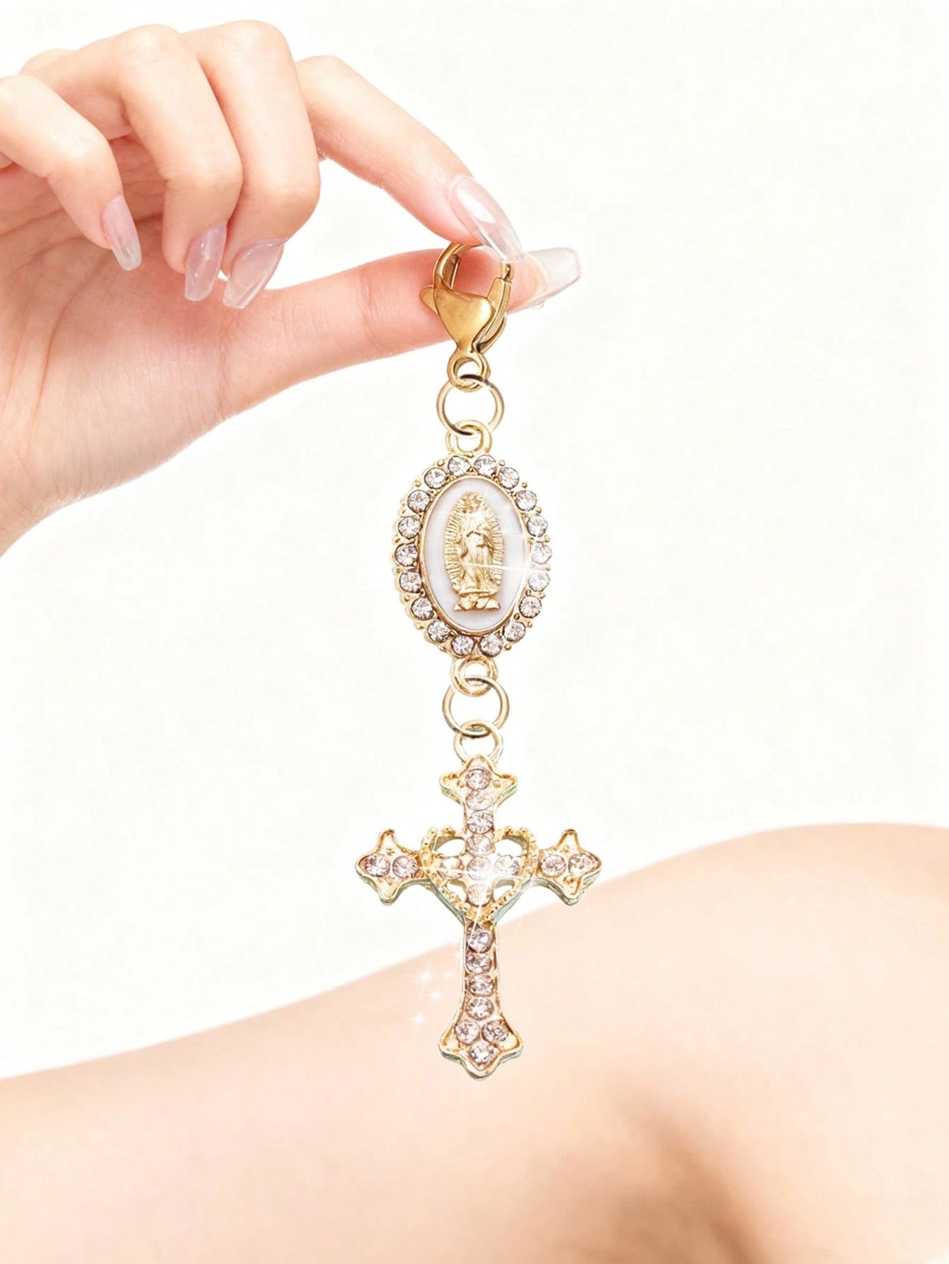 Christian Cross Keychain With Religious Love And Rhinestone Cross, Decorated With Virgin Mary Pendant, Pearls And Diamond Charm- Cross Keychain, Packaging Decor, Cross Pendant, Decorative Wallet Back