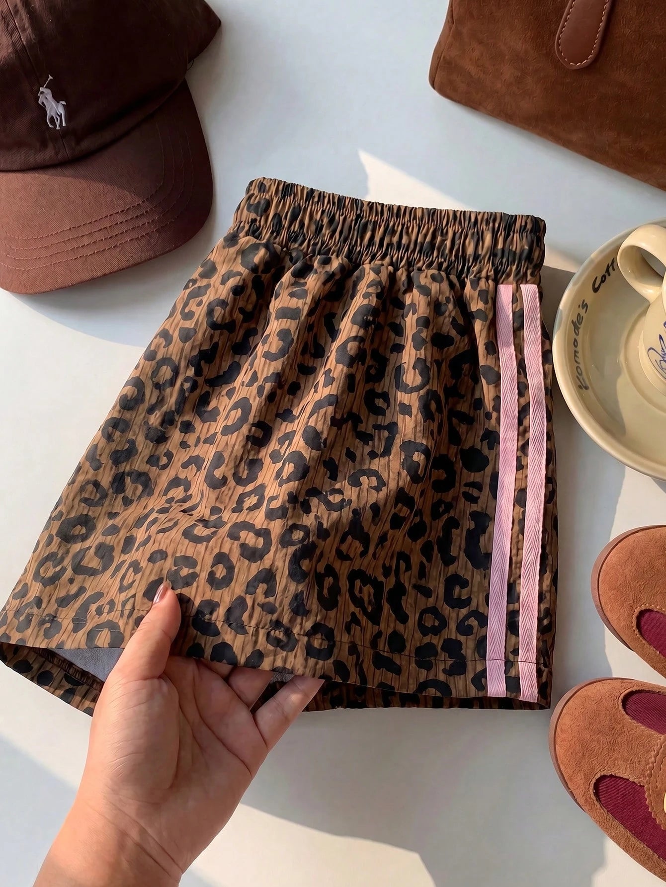 Comfortcana Women's Summer Casual Leopard Print Striped Elastic Waist Shorts Vacation Work Dark Brown