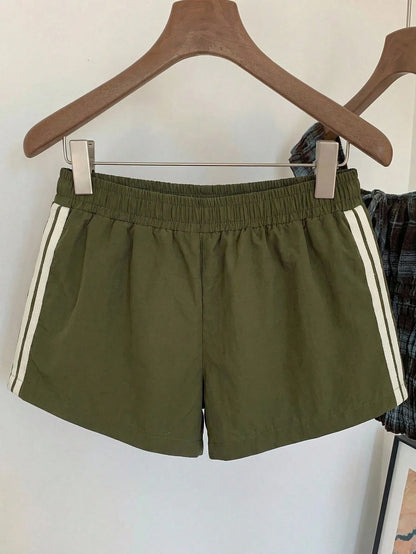 Comfortcana Women's Summer Casual Leopard Print Striped Elastic Waist Shorts Vacation Work Dark Brown