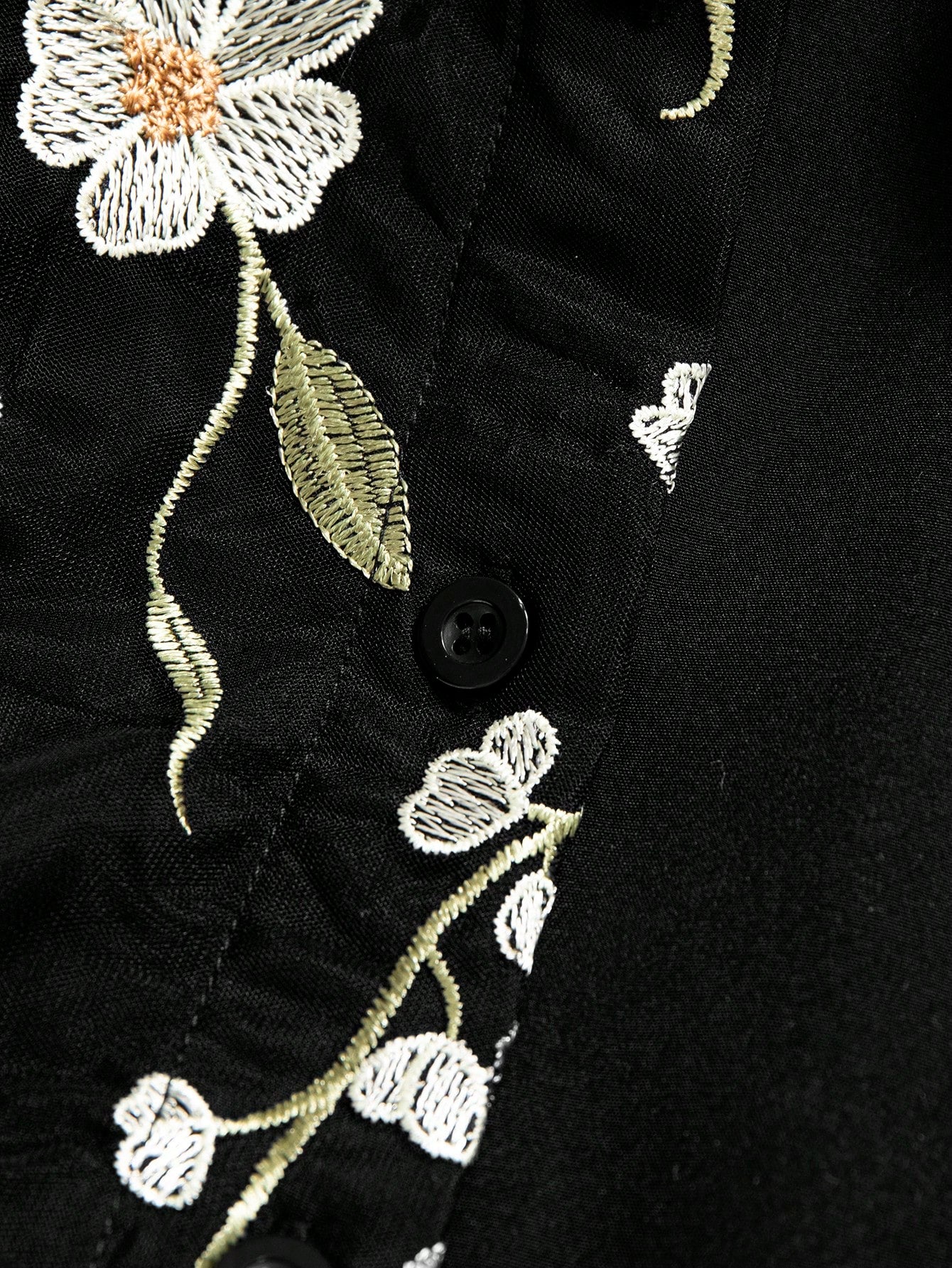 CURVE+ Plus Size Women's Floral Embroidery Pattern Casual Versatile Daily Outing Shirt Fall