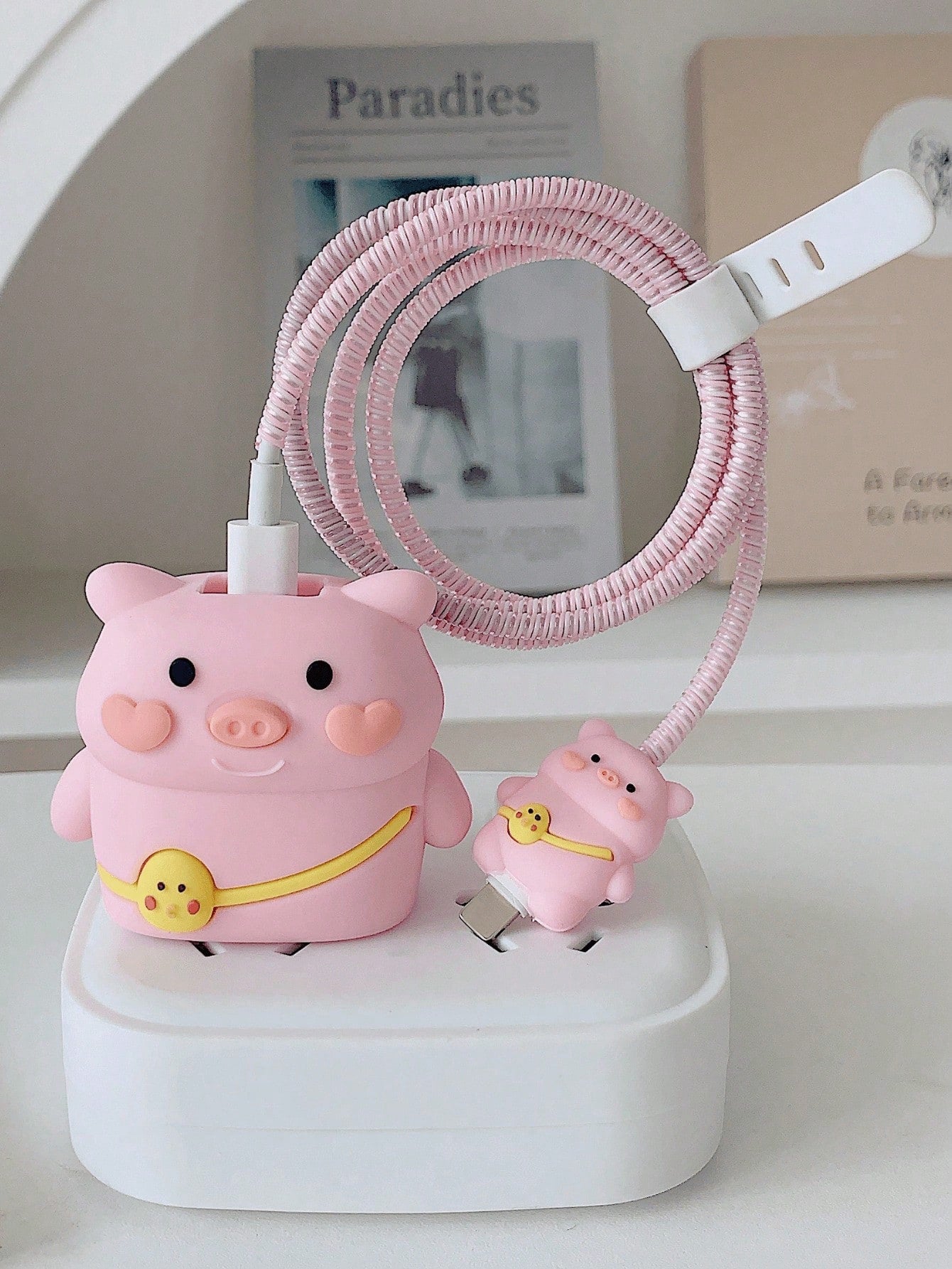 Cute Charger And Data Cable Protector Set, Compatible With Apple 20W Charger, Includes Cable Protector, Cable Organizer And Plug Cover, 4-Piece Charger Protector Set