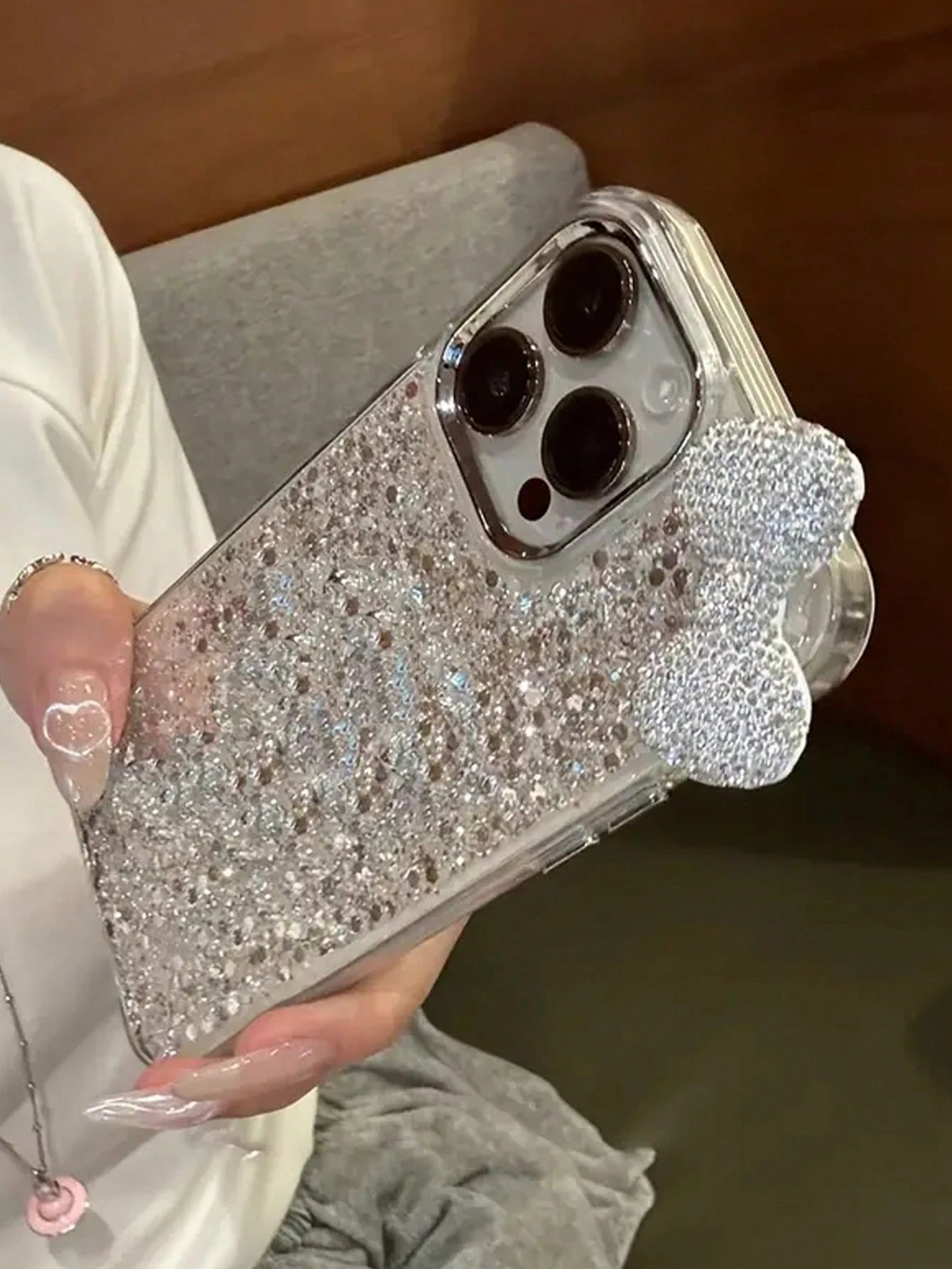Cute Luxury Bow Element Fashion Rhinestone Epoxy Glitter Phone Case Compatible With IPhone 16 15 14 13 12 11 Pro Max Cute Bow Anti-Drop Protective Cover Waterproof Shockproof Scratch Resistant Spring