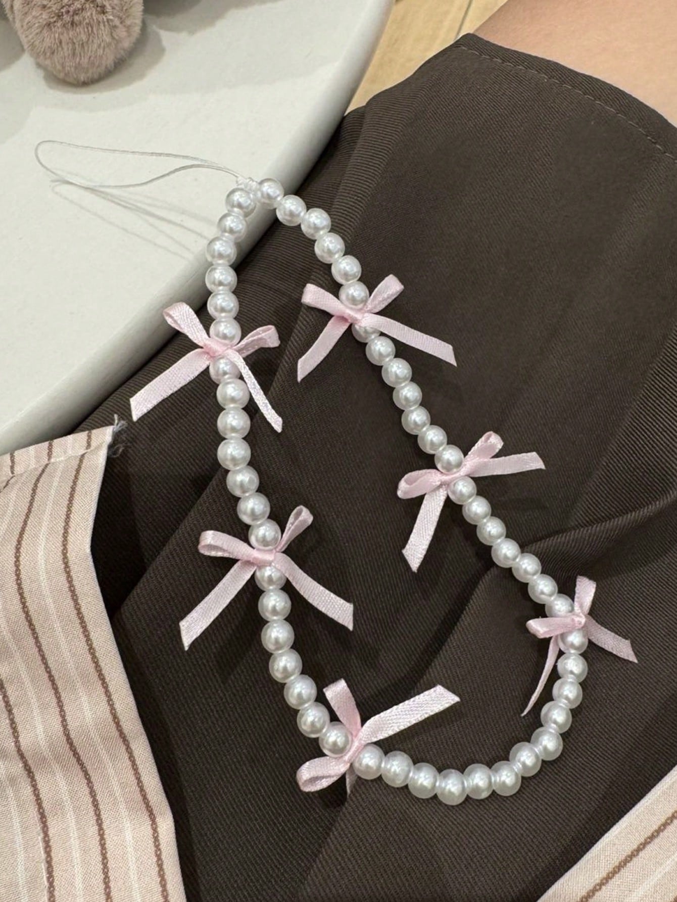 Cute Pink Ribbon Bow Bracelet Lanyard Phone Chain Compatible With IPhone Universal Accessories Women Girl Charm Lanyard Wrist Strap Anti-Lost Phone Chain Rope Hanging Cord Jewelry Gifts For Mother, Fa