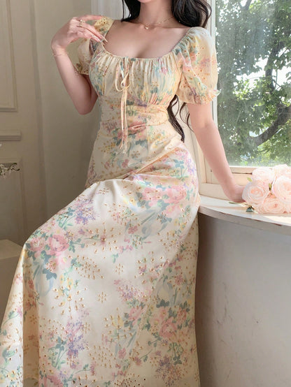 DAZY French Romantic Ditsy Floral Puff Sleeve Dress, Women's Cinched Cinched Waist Chiffon Dress For Summer 2024 Vacation Outfits Women Boho
