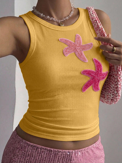 Dazy Plus Starfish 3D Decor White Cropped Top Slim Fit Casual Vacation Style Camisole Sexy Plus Size Women Spring Summer White Tank Top