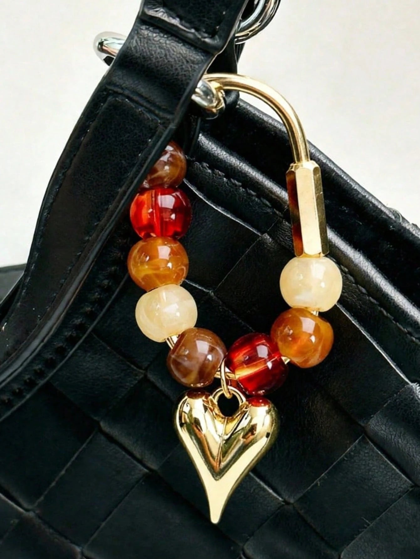 Dopamine Candy Color Beaded Keychain Heart Star Pendant Charm Bag Decoration Natural Stone Crystal Beaded Keychain/Bag Pendant- Colorful Heart-Shaped Decoration, Suitable As A Gift For Women