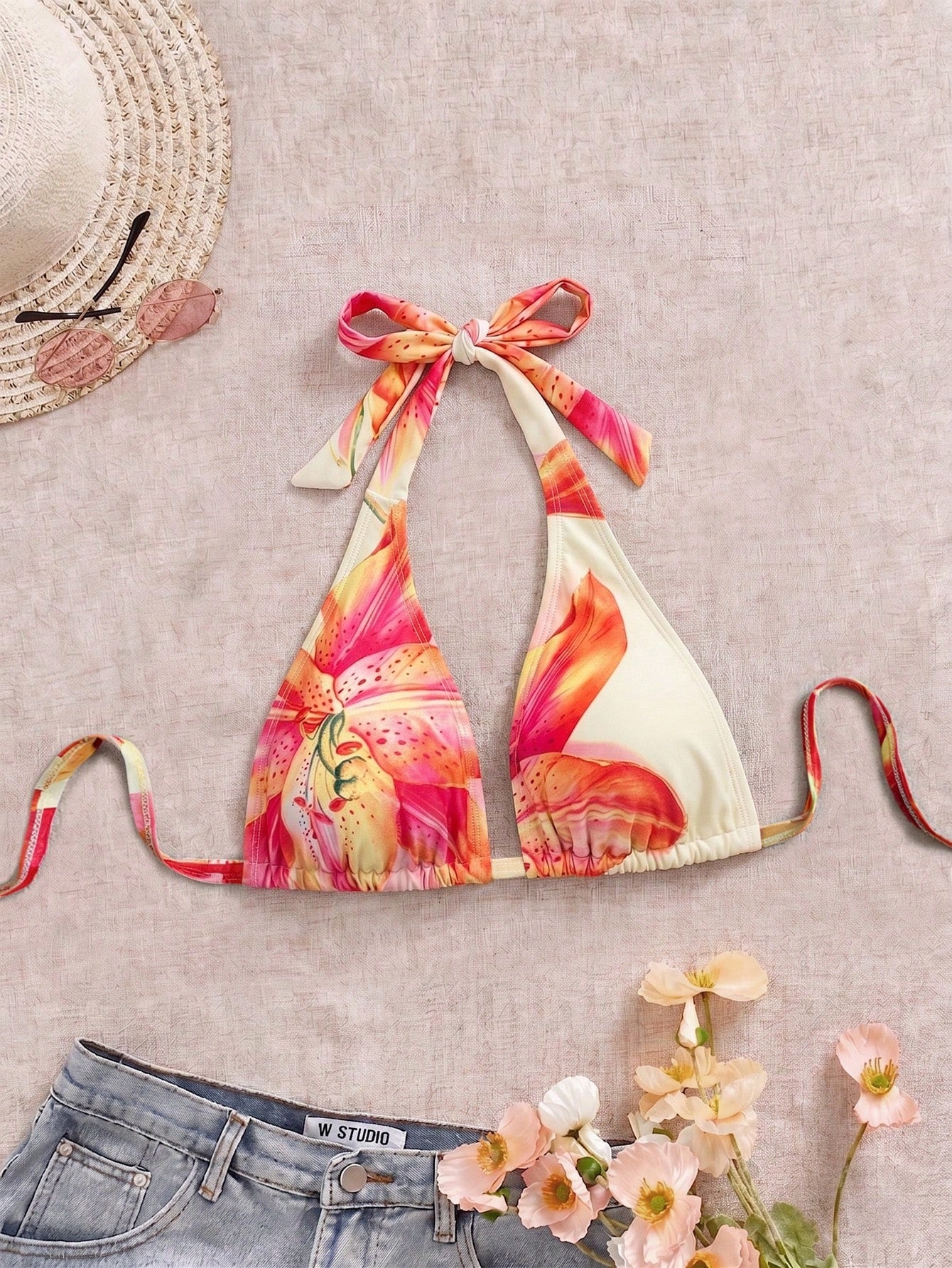 Elavelle Plus Size Women's Summer Floral Print Halter Neck Triangle Bikini Top, Vacation Style Deep V Neck Design, Suitable For Beach Pool Party Beige Sexy