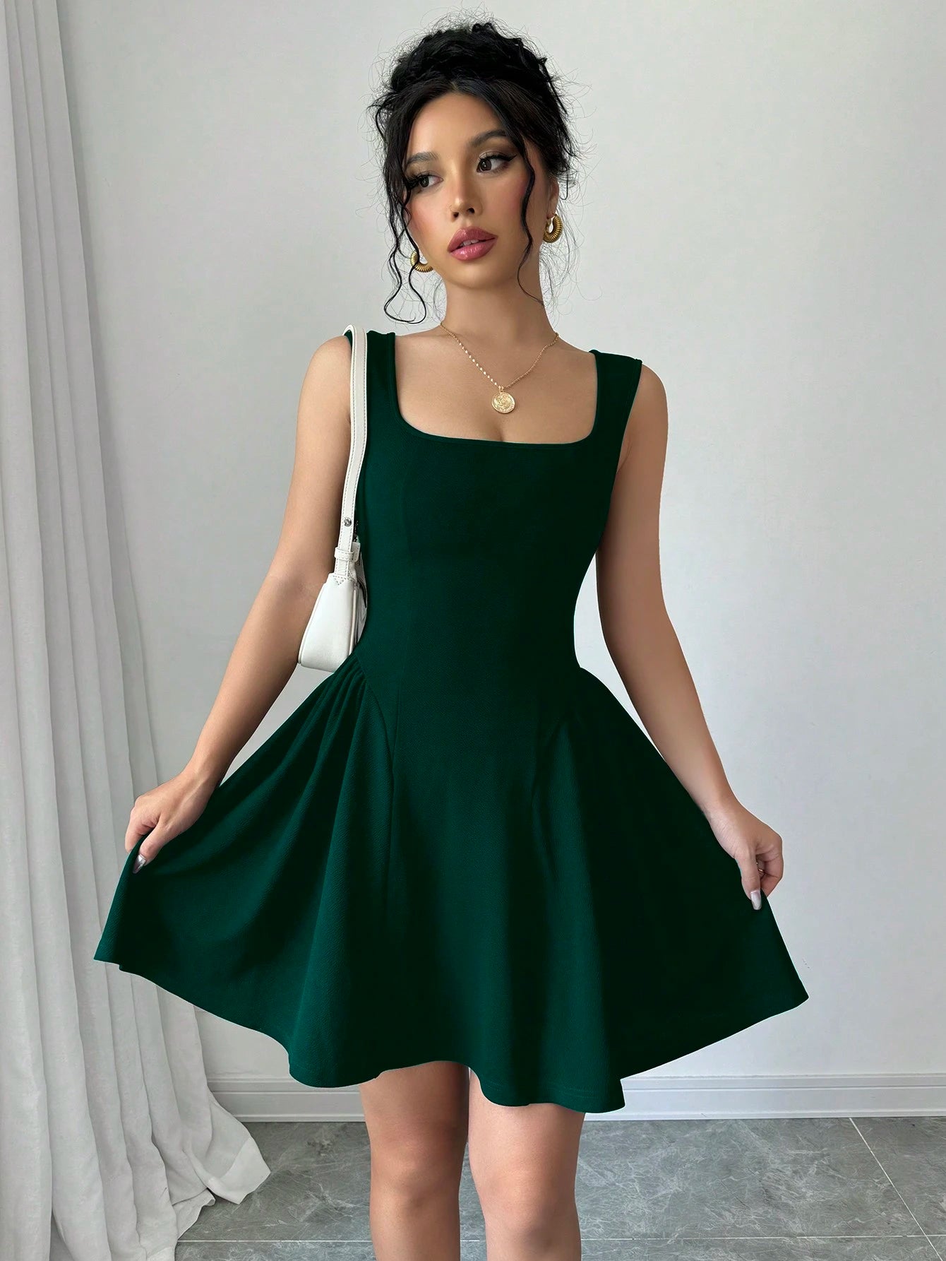 Elenzga Dark Green Winter 70s Square Neck Sleeveless A-Line Dress,Solid Ruched Hem Elastic Fabric Casual Slim Fit Waisted Flattering For Date,Party,Christmas