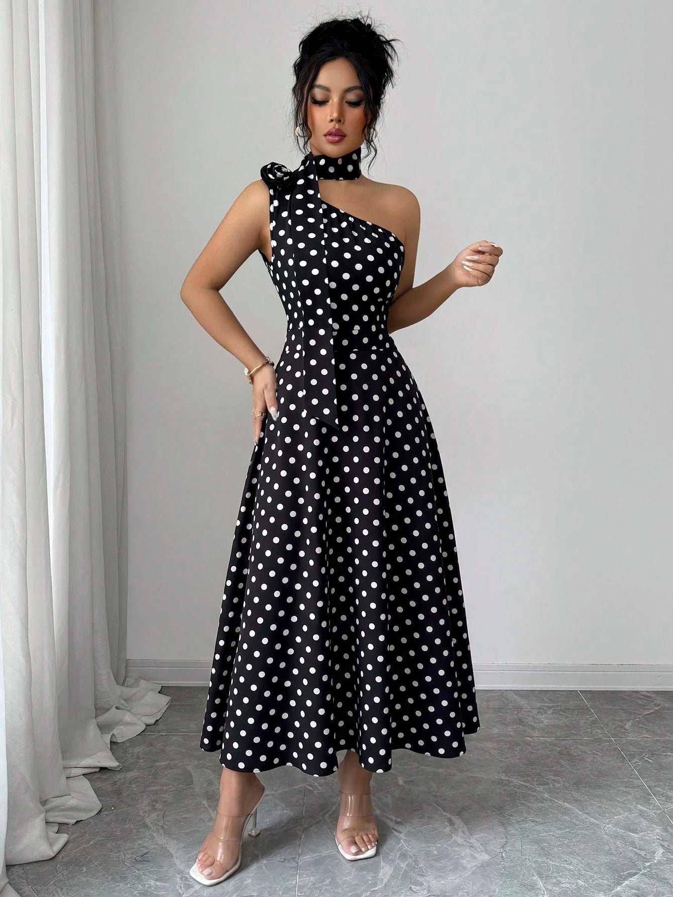 Elenzga Ladies Spring And Summer Elegant And Exquisite Black Polka Dot One-Shoulder Design Three-Dimensional Flower Design Waist Waist Full Swing Dress