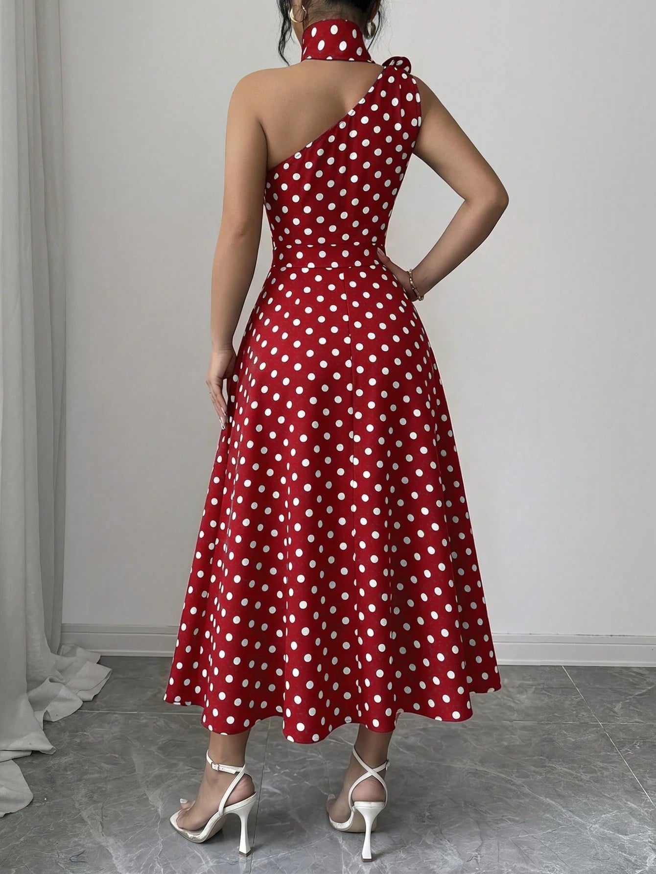Elenzga Ladies Spring And Summer Elegant And Exquisite Black Polka Dot One-Shoulder Design Three-Dimensional Flower Design Waist Waist Full Swing Dress