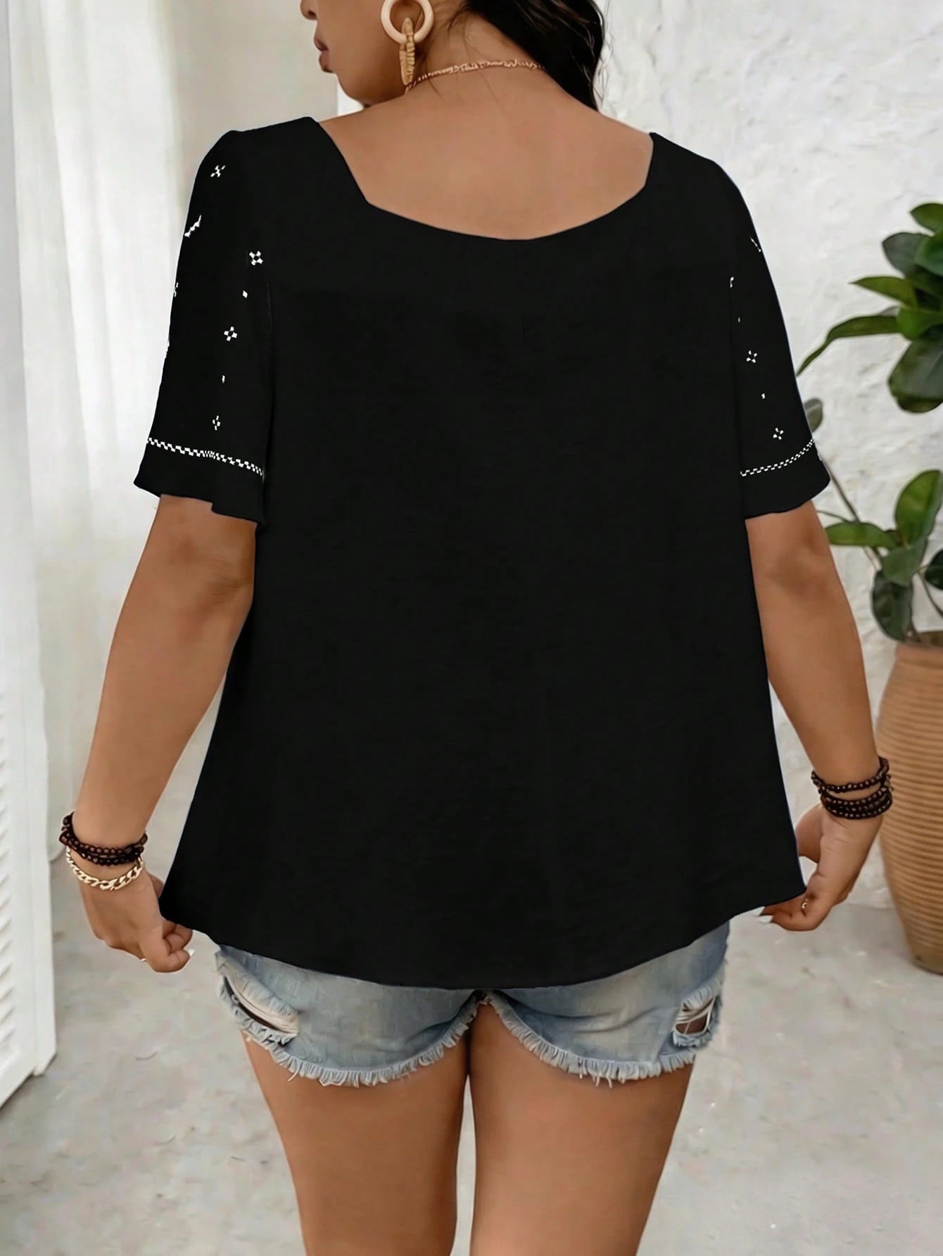 EMERY ROSE Plus Size Women's Embroidered Square Collar Ruffle Sleeve Shirt, Black And White Boho Traditional Elegant Vacation Summer Casual Commuter Top
