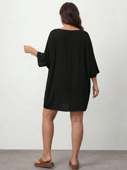 Enliva Plus Size Women Vacation Solid Color Contrast Lace Batwing Sleeve Dress, For Apple And Rounded Body Shape