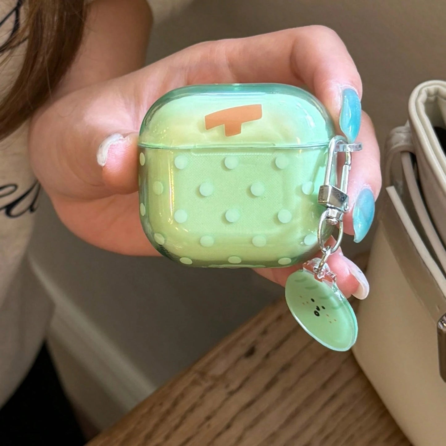 Fashion Creative 4-Color Transparent Polka Dot Fruit Pendant Earphone Case Compatible With AirPods 4, Cute Earphone Cover For Apple 2, 3, New Protective Case With Pendant For AirPods Pro 3, Korean Sty