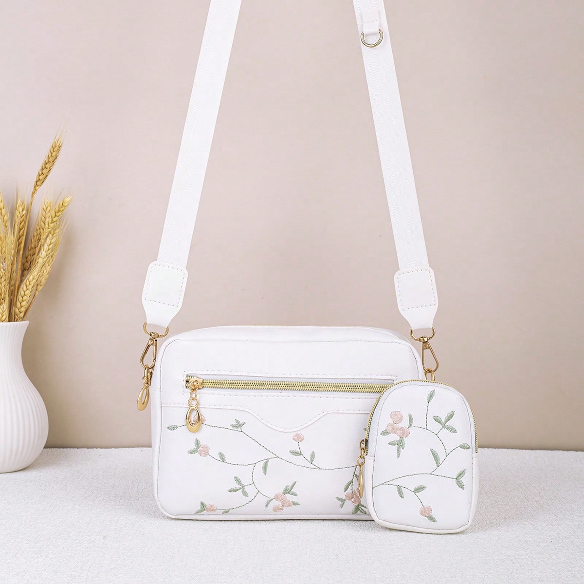 Fashion Embroidered Camera Bag Mother-Daughter Set 2026 New Casual Korean Style Textured Versatile Crossbody Bag For Women