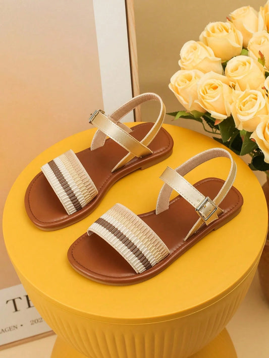 Fashionable & Comfortable Flat Sandals For Children's Daily Wear Or Vacation