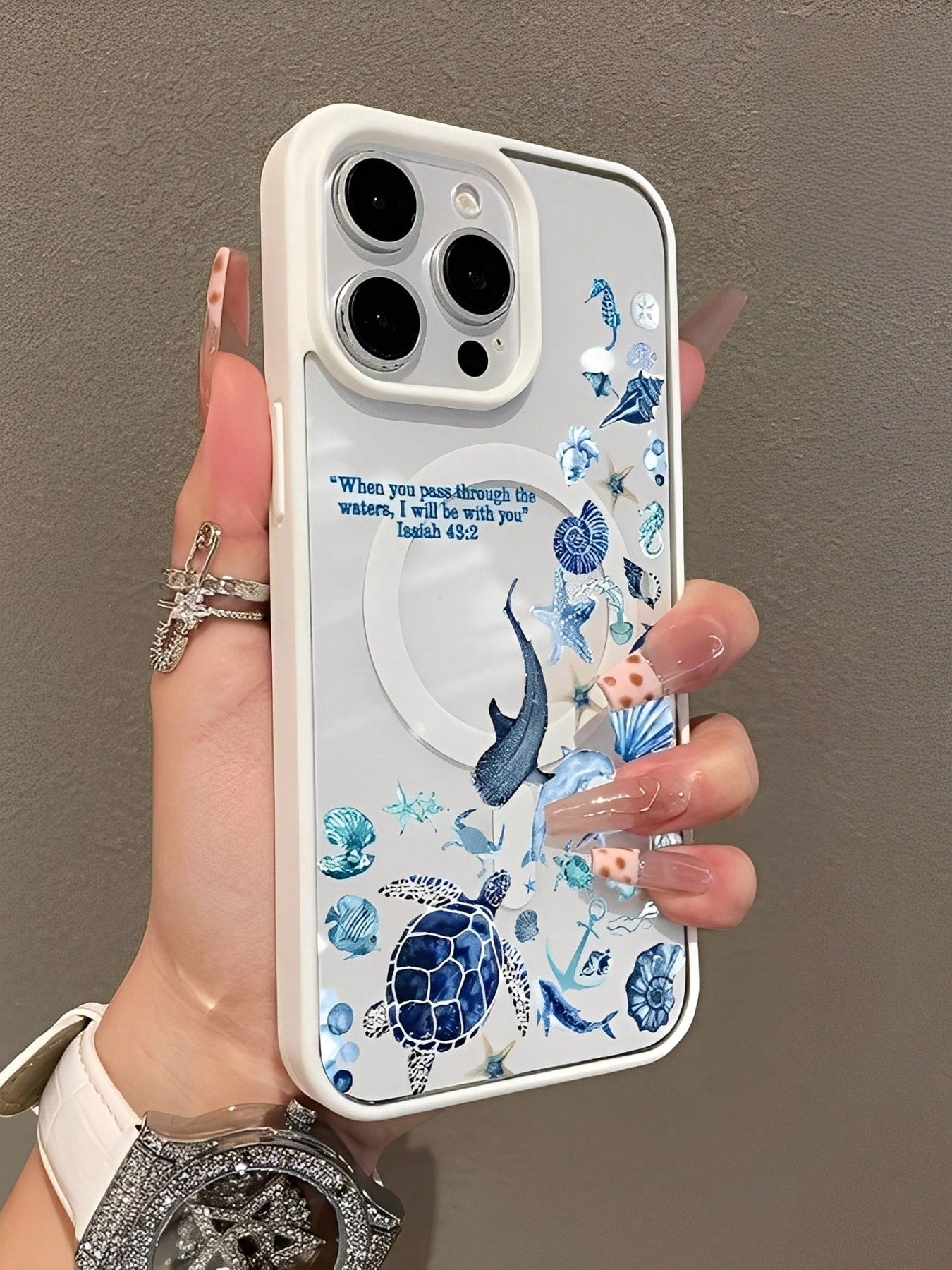 Fashionable Magnetic Protective Case With Blue Whale Shark Bible, Ultra-Thin And Shockproof, A Cute Choice For Girls. For IPhone 17, 17 Air, 17 Pro, 17 Pro Max, 16, 15, 14 Pro Max, 13, 12, 11 Plus, An