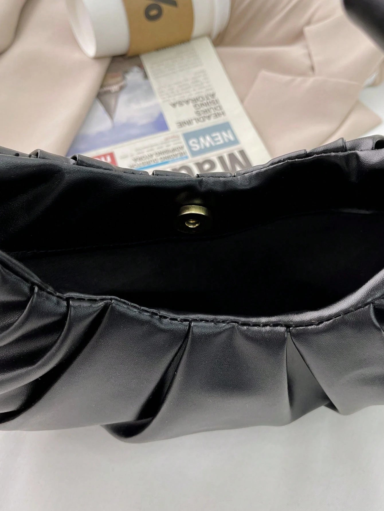 Fashionable Solid Color Cloud-Like Ruched Ladies Shoulder Bag, Multi-Purpose Handbag