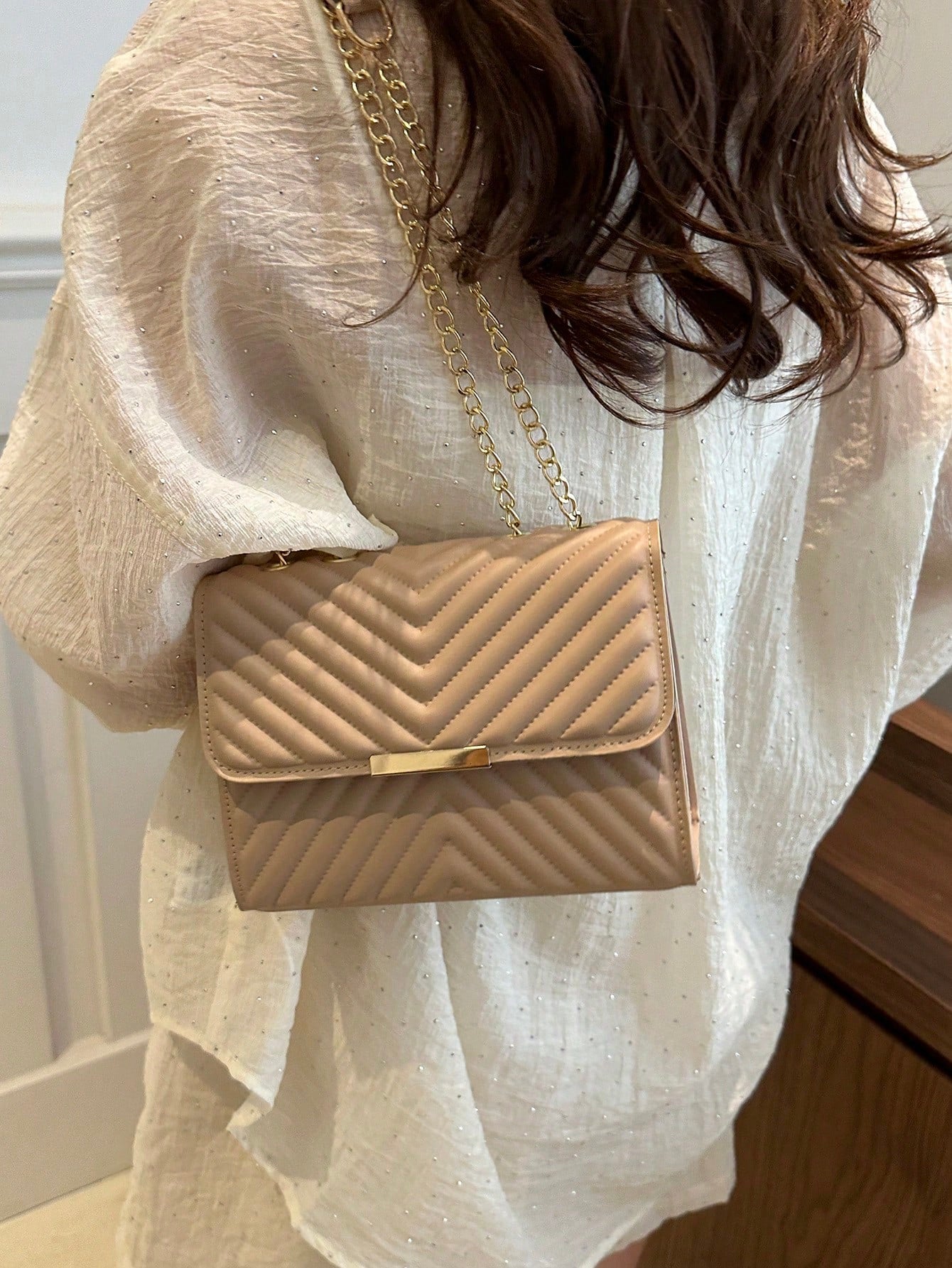 Fashionable Solid Color Embossed Chain Shoulder Bag, Minimalist & Practical Multifunction