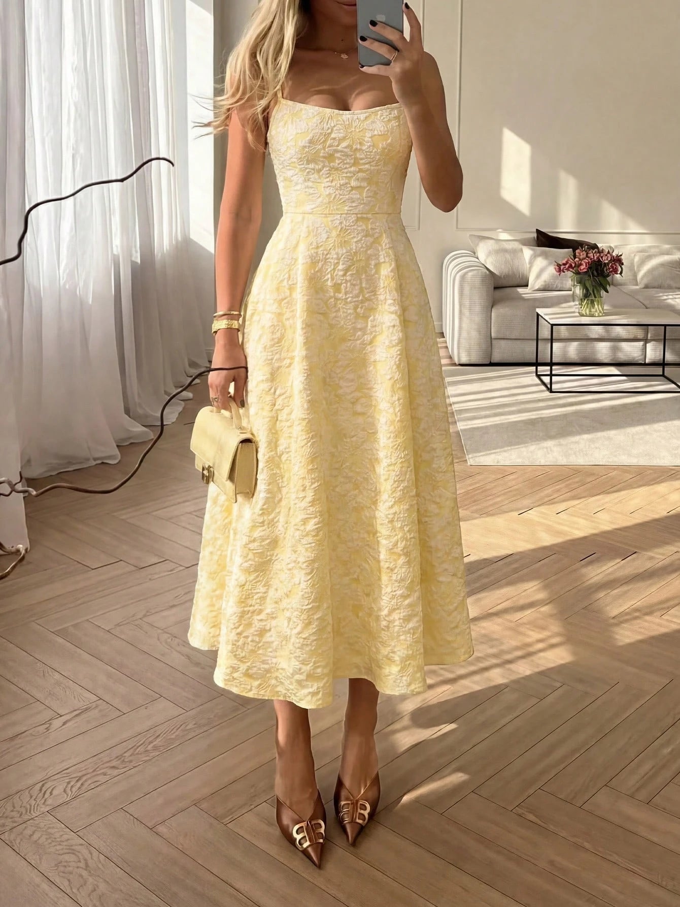 Floreya Summer Elegant Solid Color French Style High-End Elegant Light Dress Waist-Cinching Slim Fit Spaghetti Strap Midi Dress Apricot Dress Party