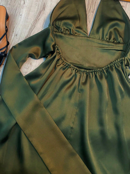 Franclia Women's Elegant & Sexy Deep V-Neck, Open-Back Satin Dress- Perfect For Vacations And Parties.