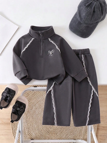 Girls 2-Piece Set, Dark Gray Half-Zip Stand Collar Sweatshirt With Exquisite Lace Trim + Matching Side Lace Flared Pants, Rhinestone Bow & Graphic Print With 3D Tie Bow Design, 2026 Fashion New Style